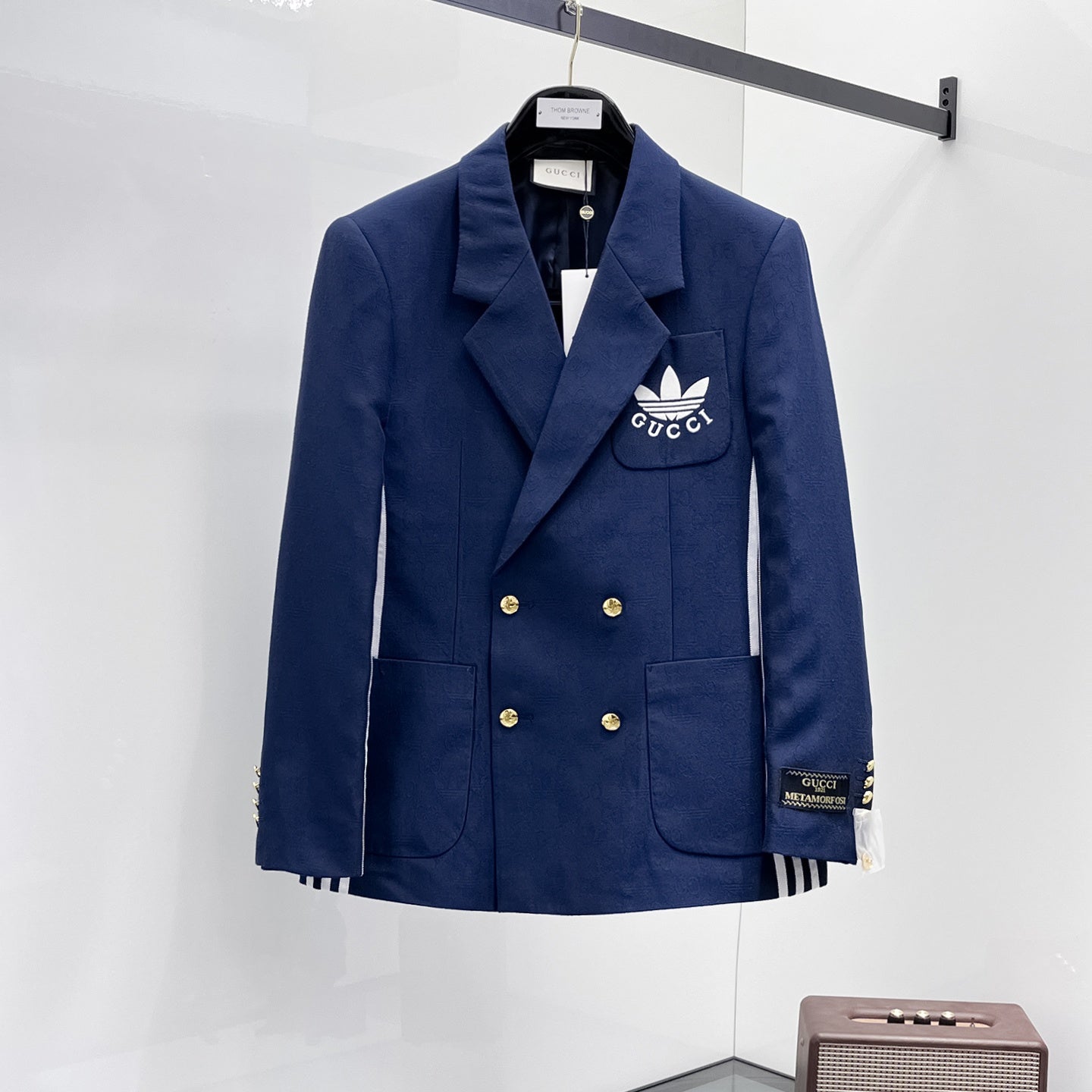 자카드 수트 (jacquard suit)