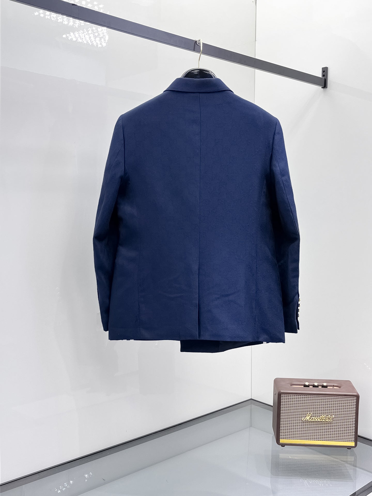 자카드 수트 (jacquard suit)