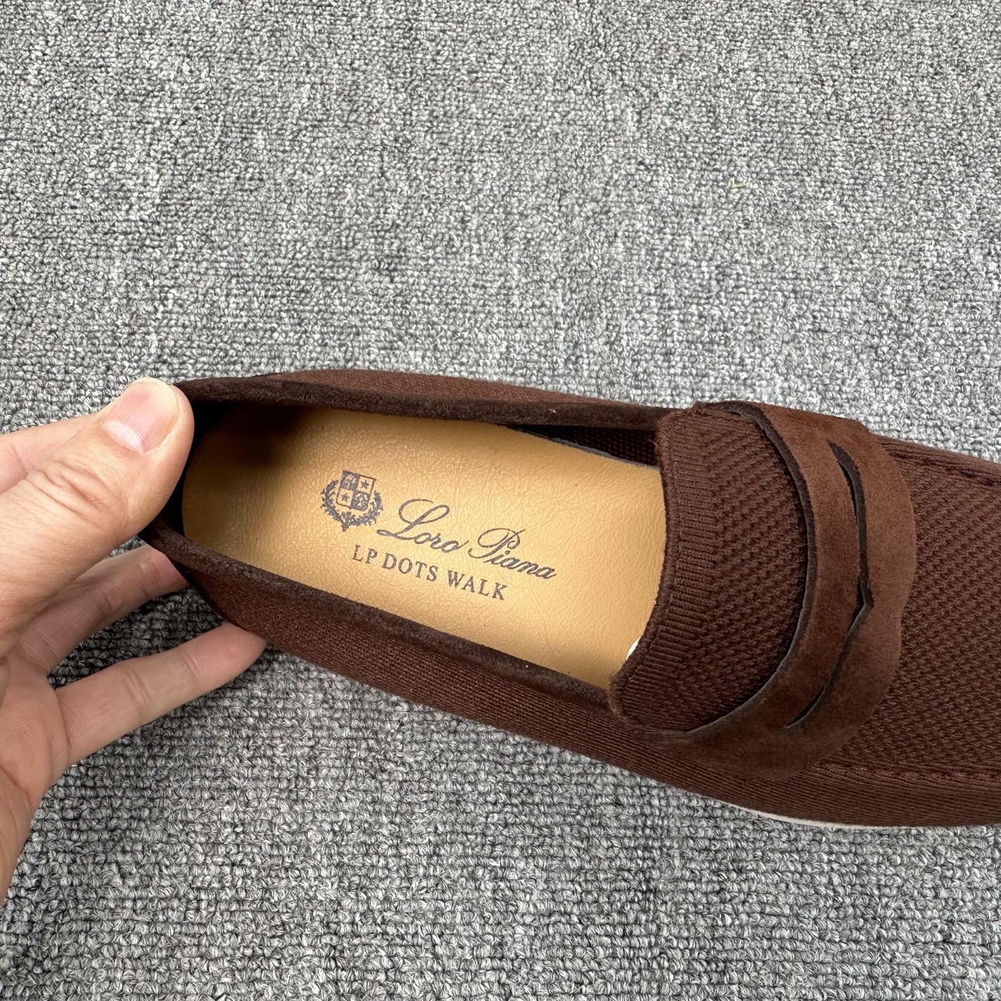 드라이빙 슈즈 (driving shoes)