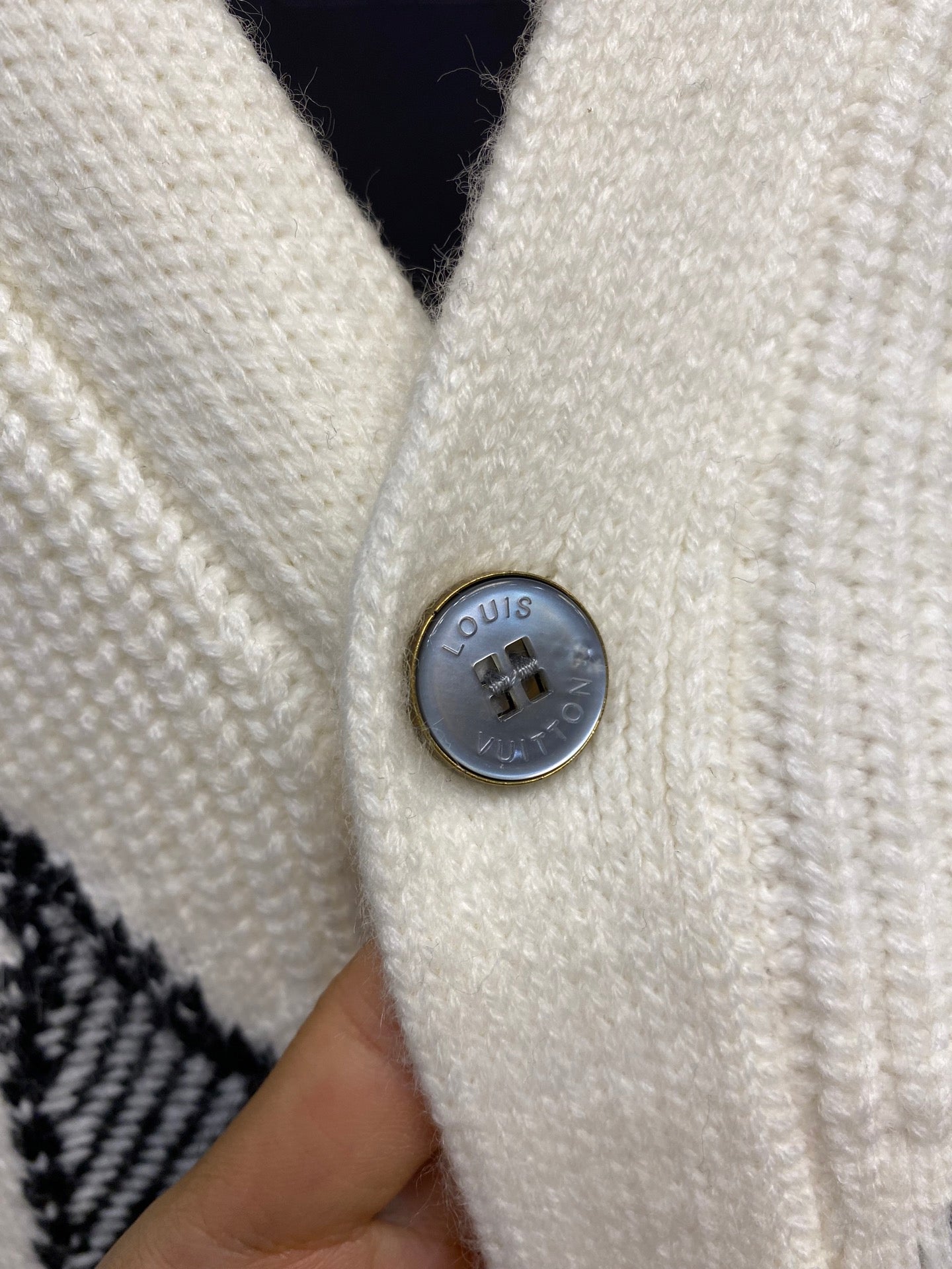 자카드 니트 가디건 (jacquard knit cardigan)