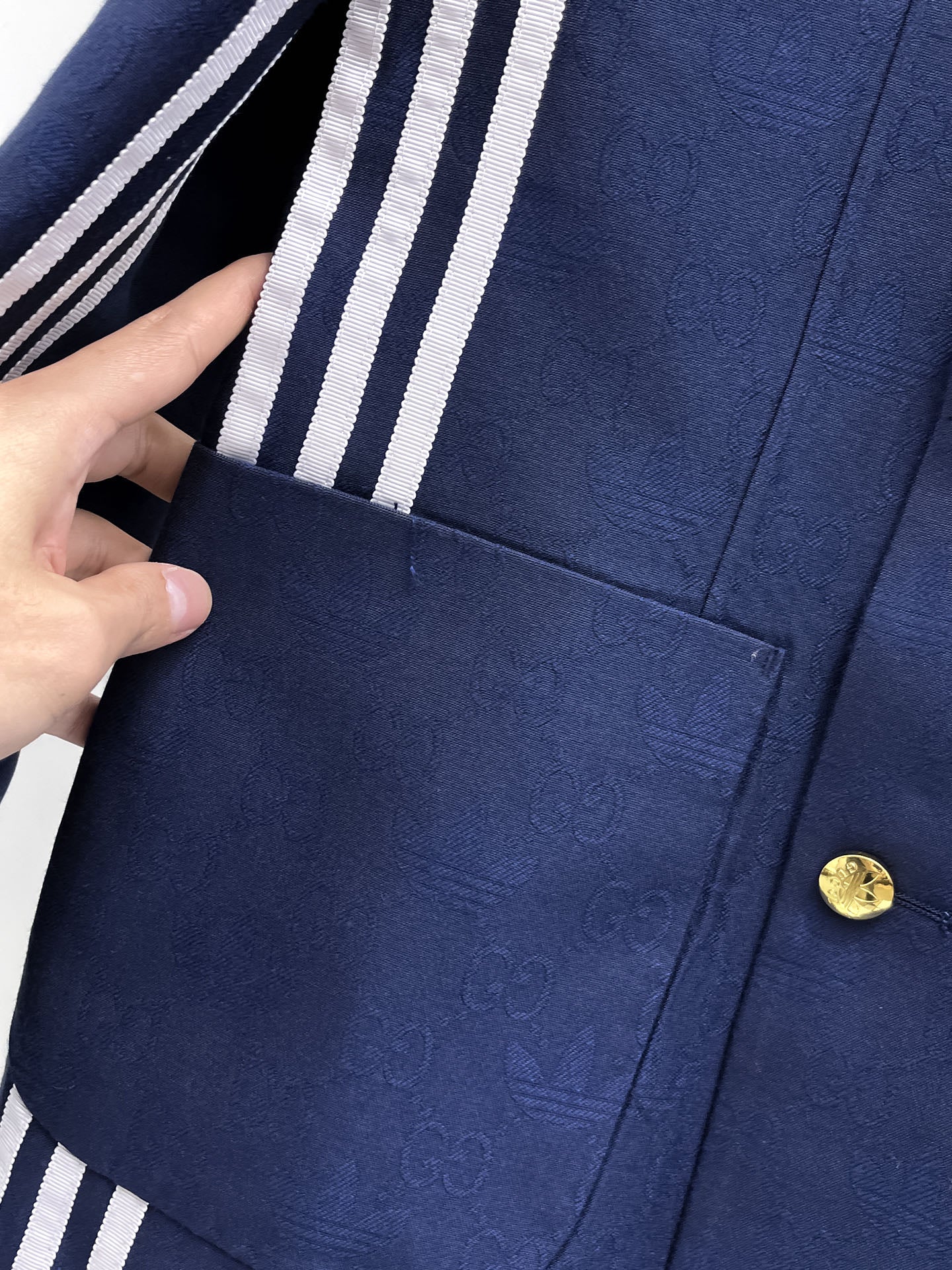 자카드 수트 (jacquard suit)