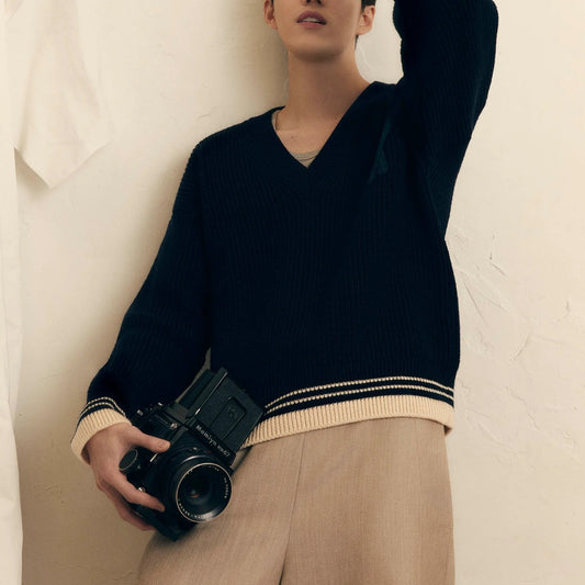 울 맨투맨 (wool sweatshirt)