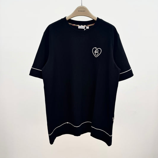 매듭 자수 티셔츠 (knot embroidered t-shirt)