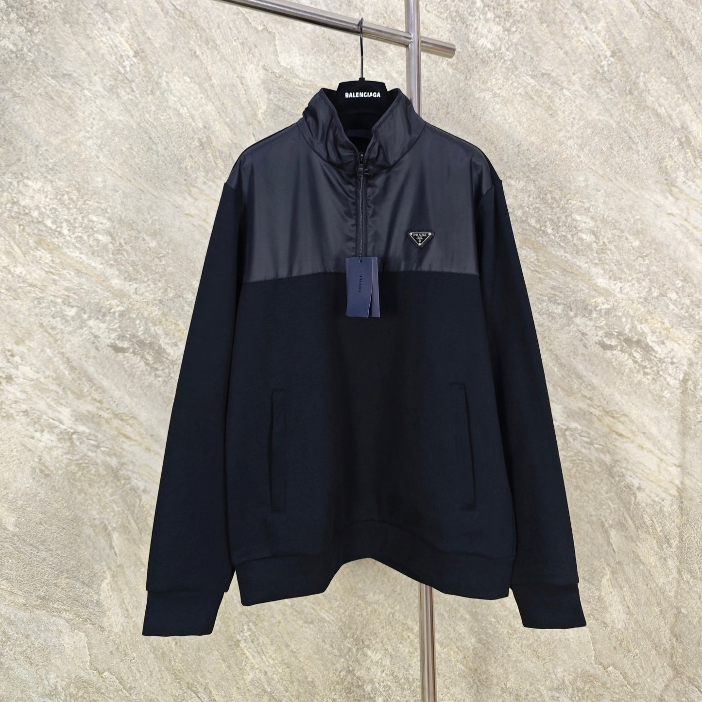 오버레이 맨투맨 (Overlay Sweatshirt)