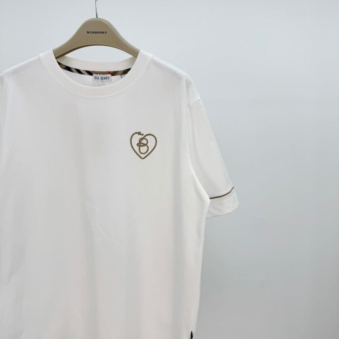 매듭 자수 티셔츠 (knot embroidered t-shirt)