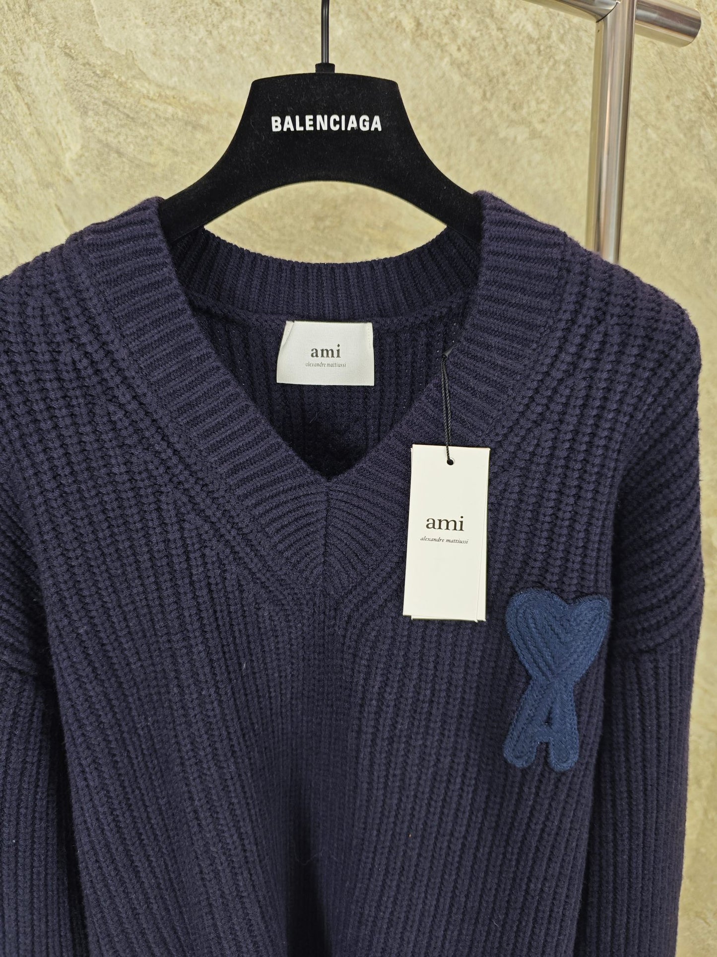 울 맨투맨 (wool sweatshirt)