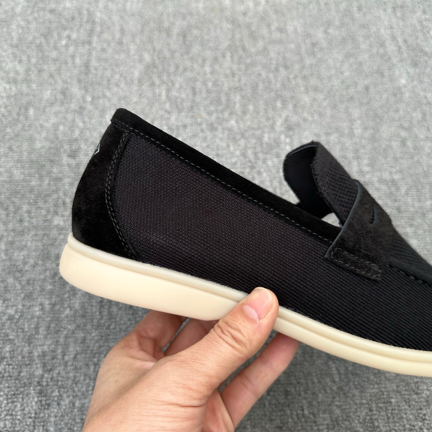 드라이빙 슈즈 (driving shoes)