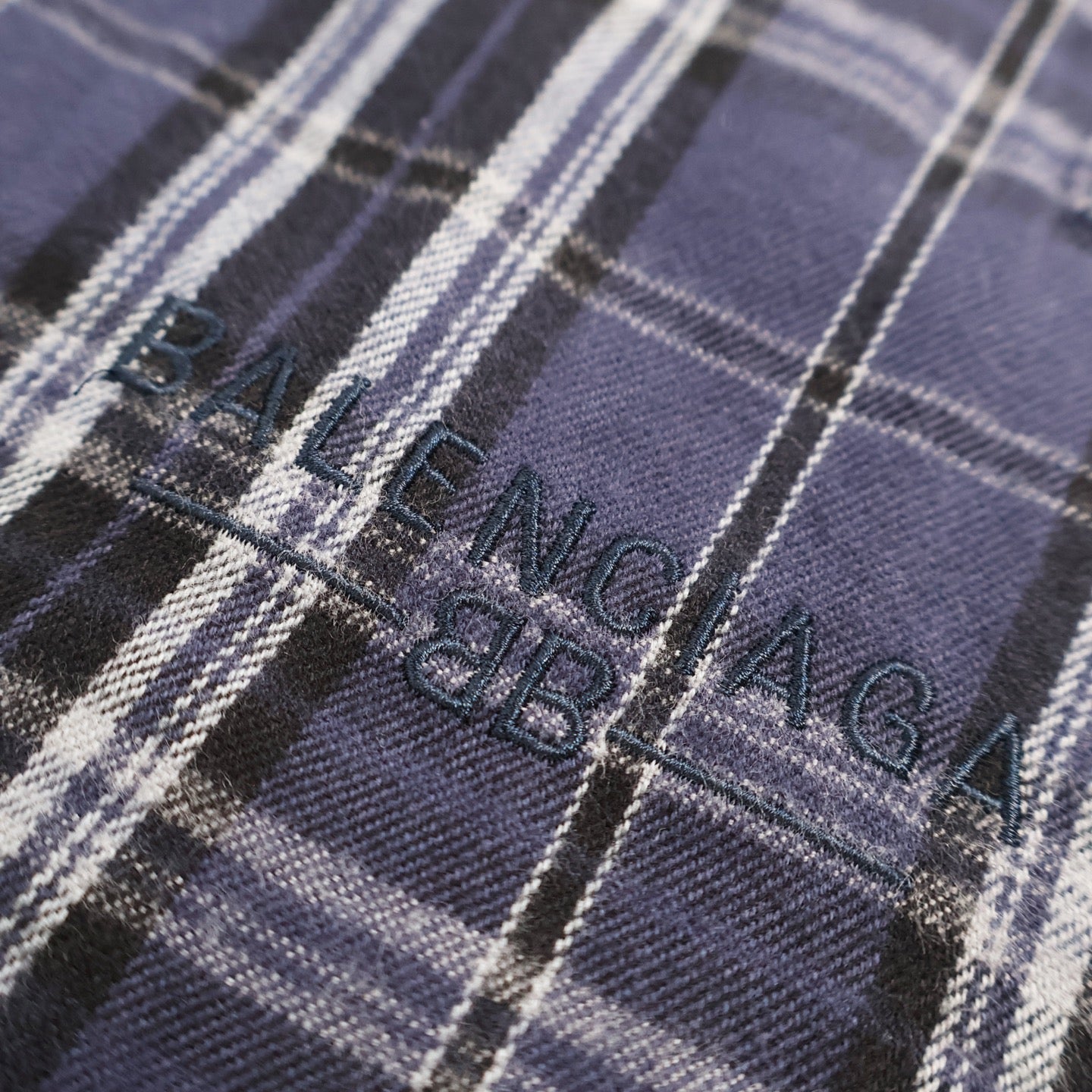 레터링 밴딩팬츠 (Lettering Banding Pants)