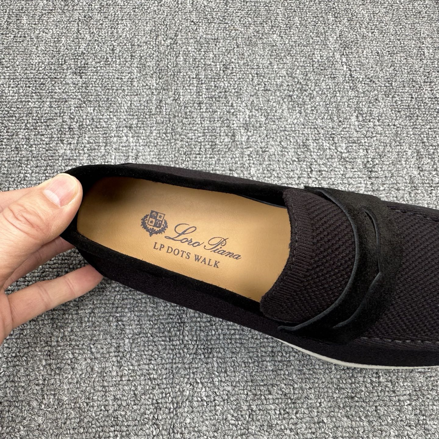 드라이빙 슈즈 (driving shoes)