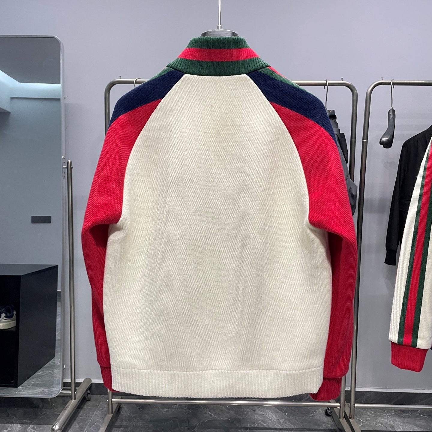 비스코스 집업 (viscose zip-up)