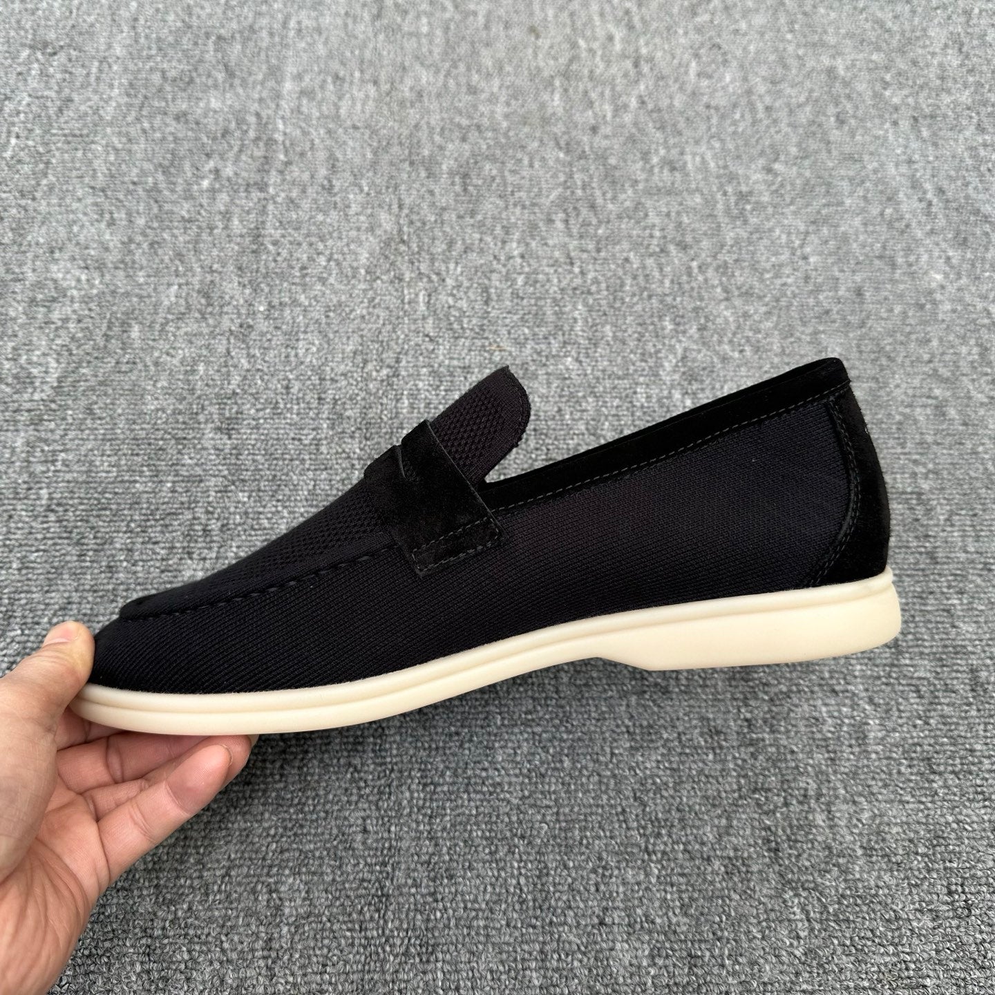 드라이빙 슈즈 (driving shoes)