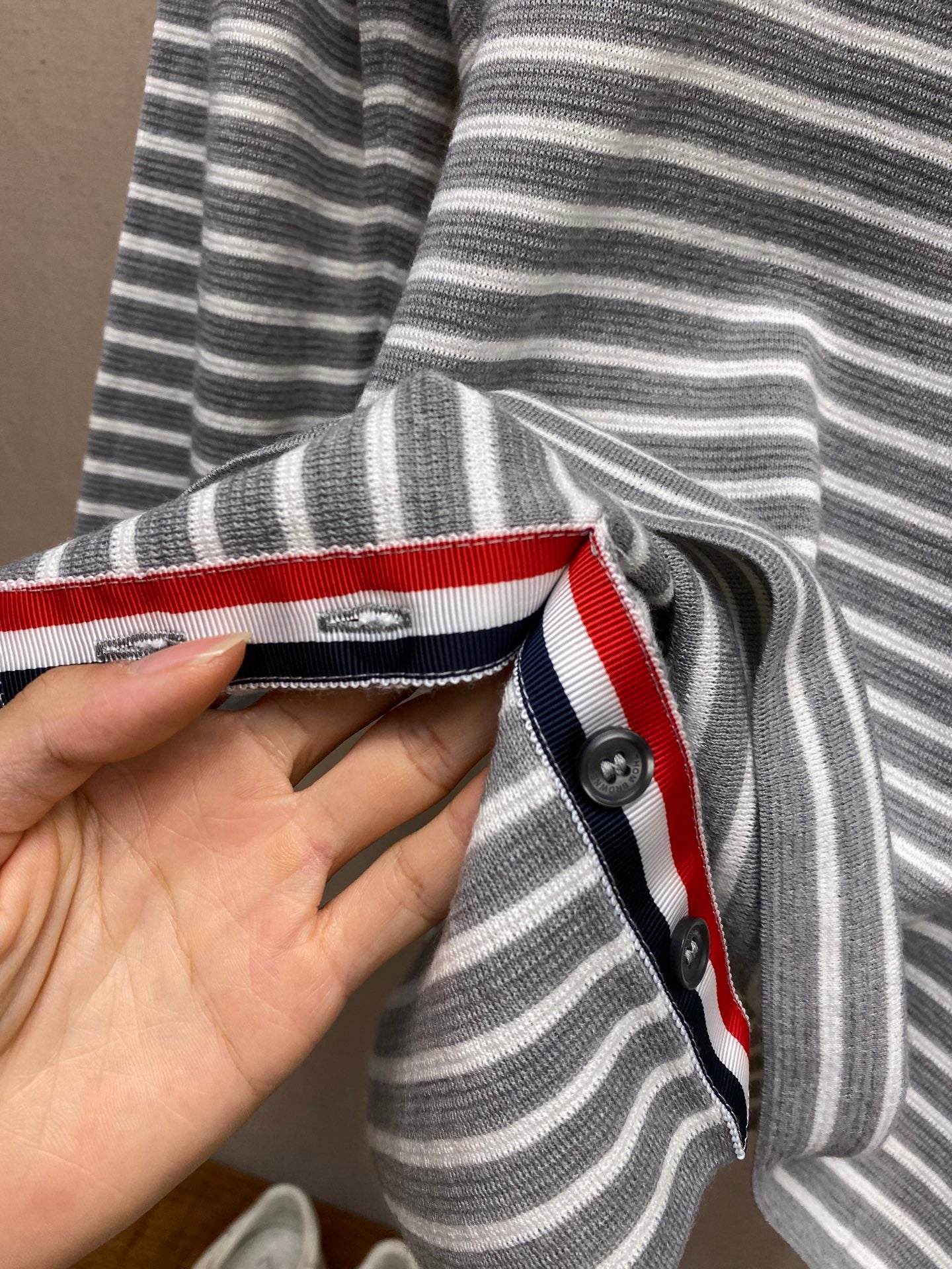 울 블렌드 스웨터 (wool blend sweater)