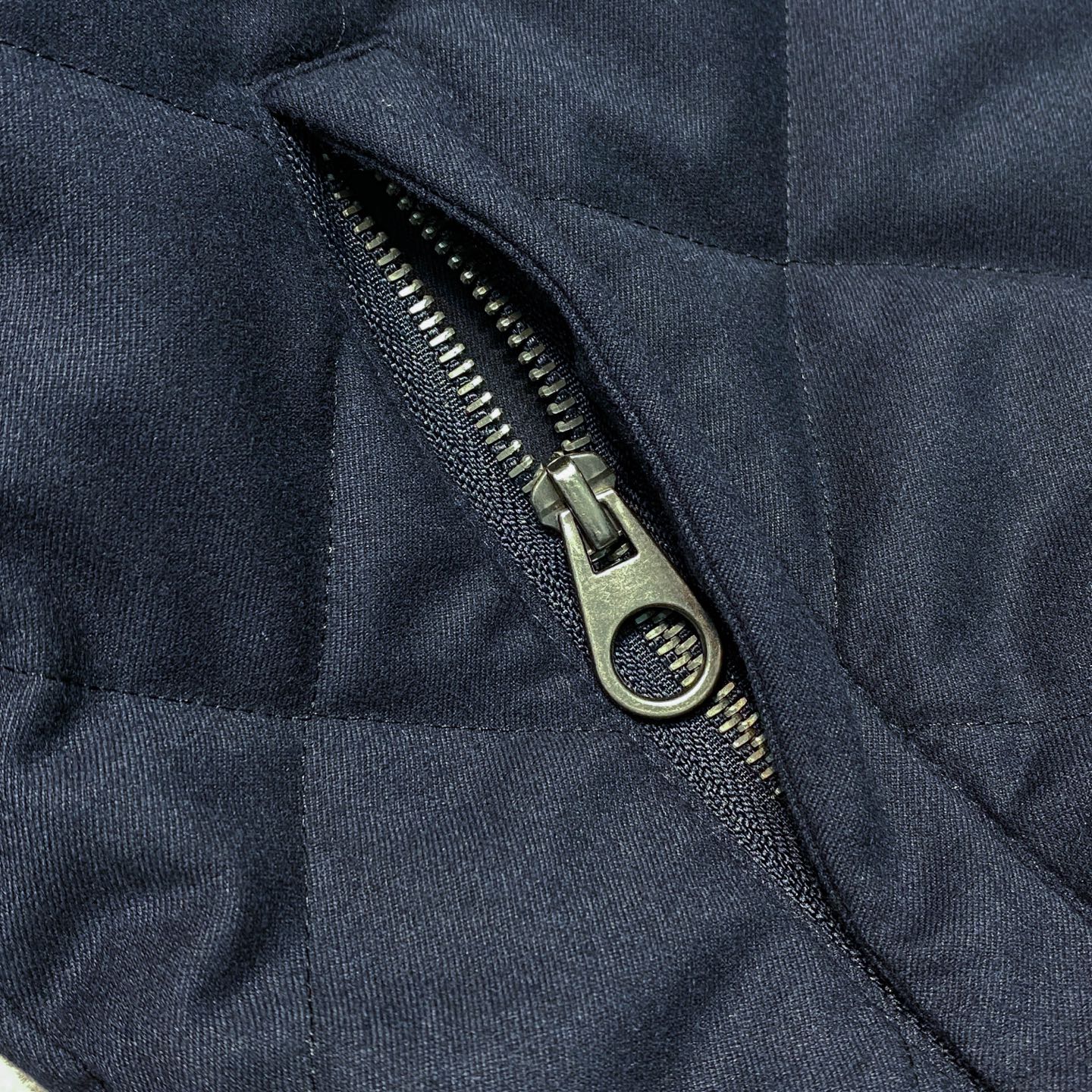 울 혼방 퀼팅 (Wool blend quilting)
