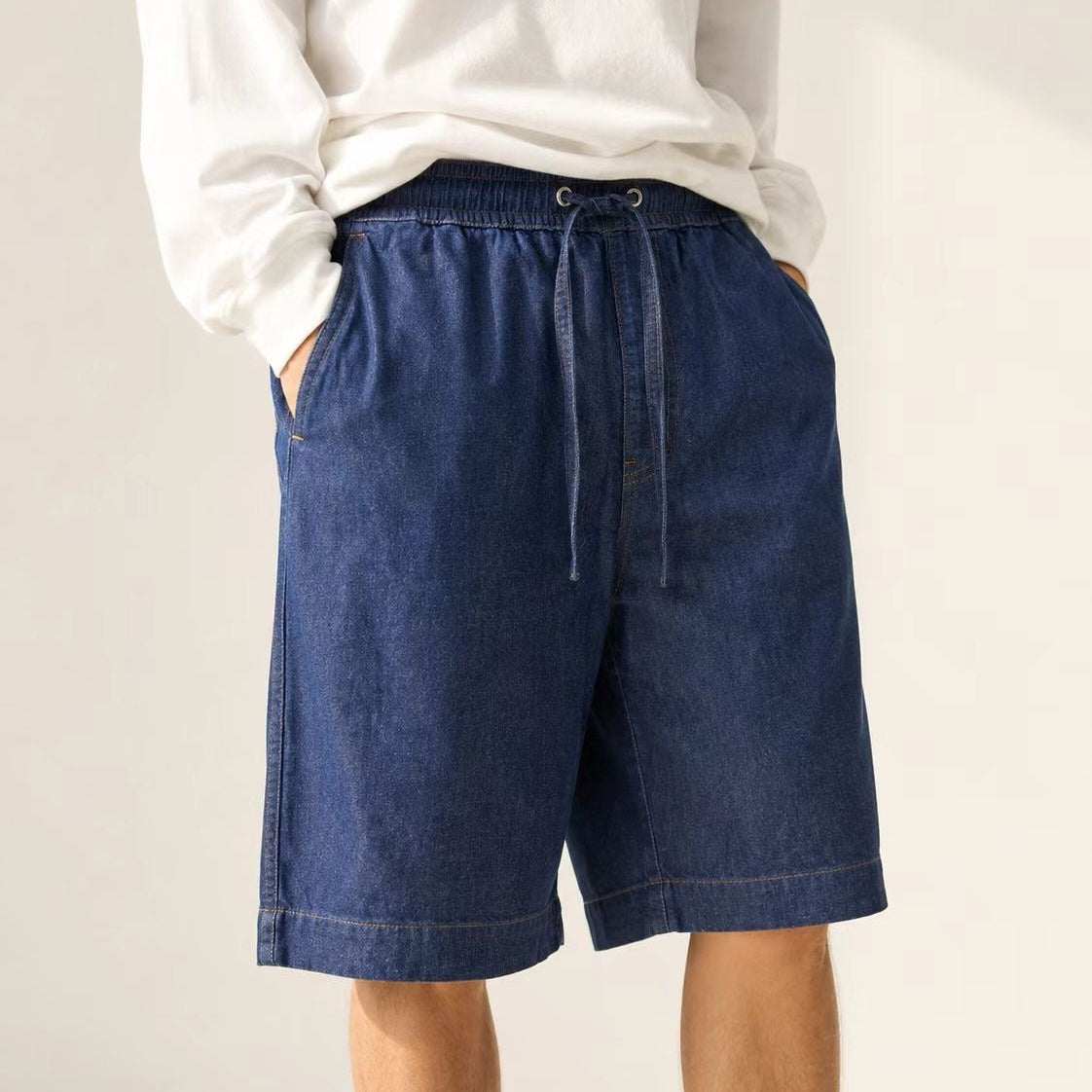 자수 패치 쇼츠 (Embroidered patch shorts)