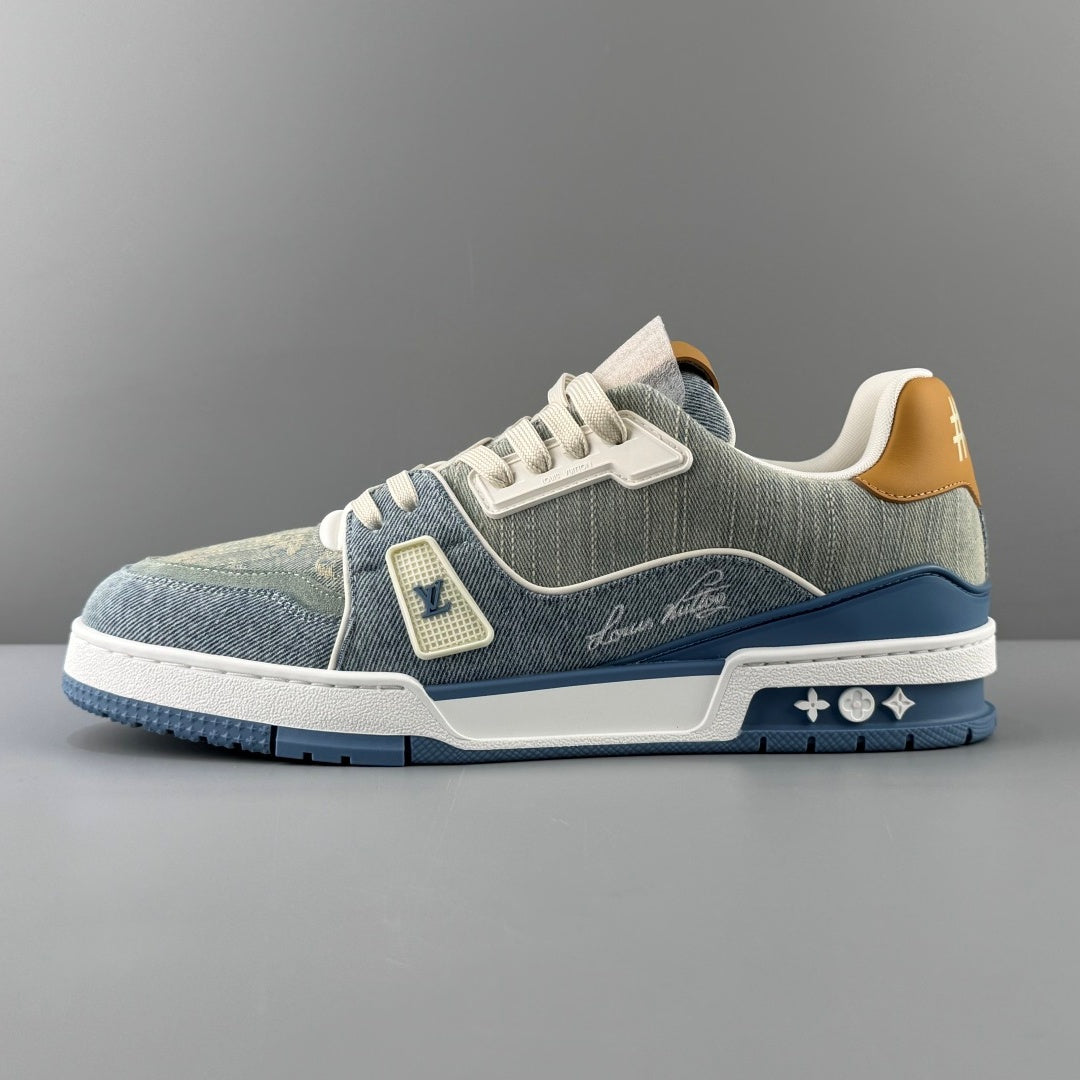 트레이너 스니커즈 (Trainer sneakers)