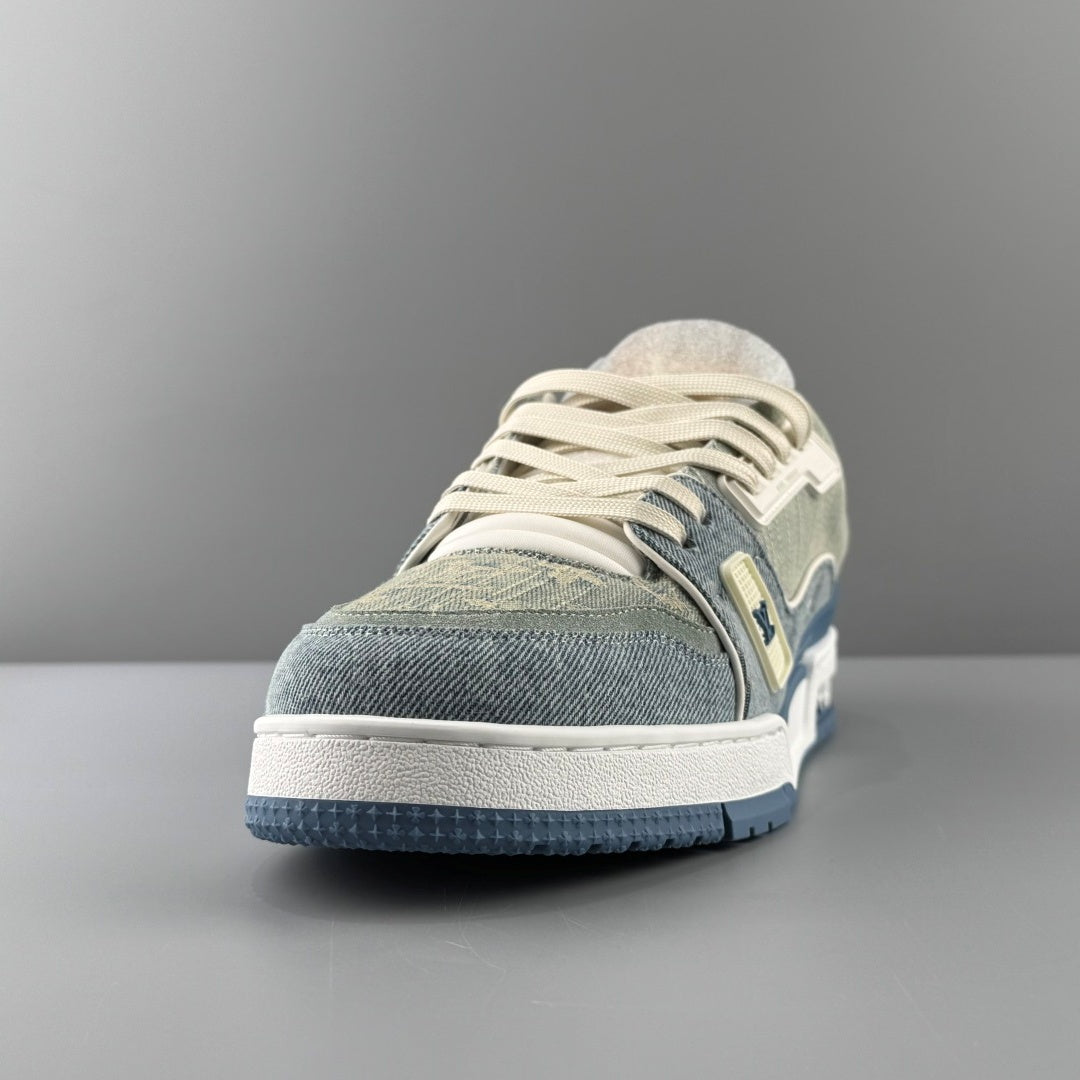 트레이너 스니커즈 (Trainer sneakers)