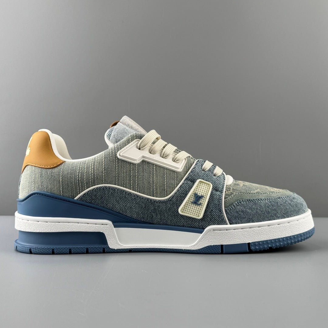 트레이너 스니커즈 (Trainer sneakers)