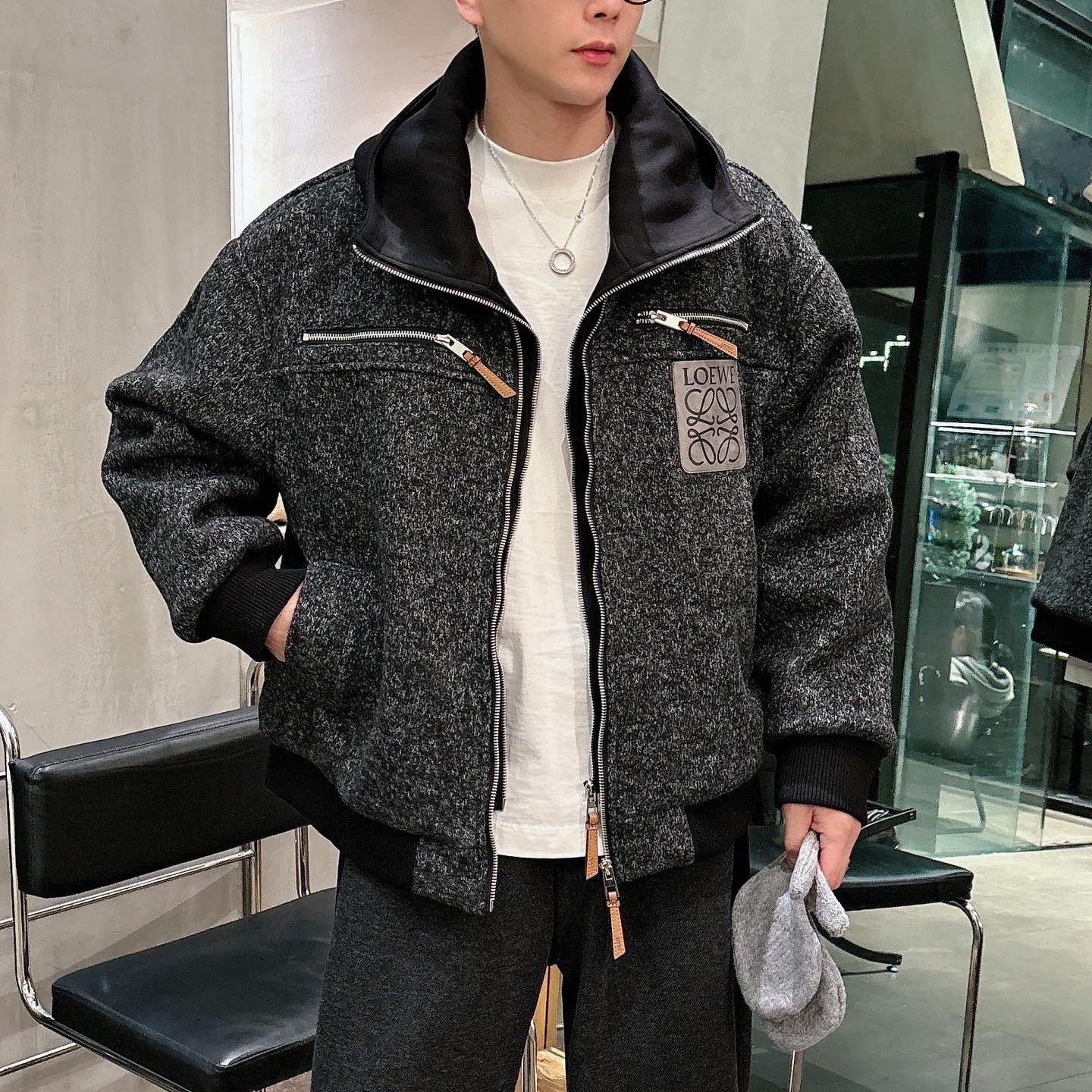시크 후드집업 (chic hooded zip-up)