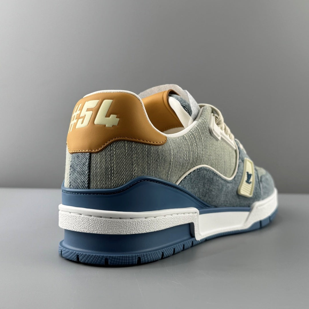 트레이너 스니커즈 (Trainer sneakers)