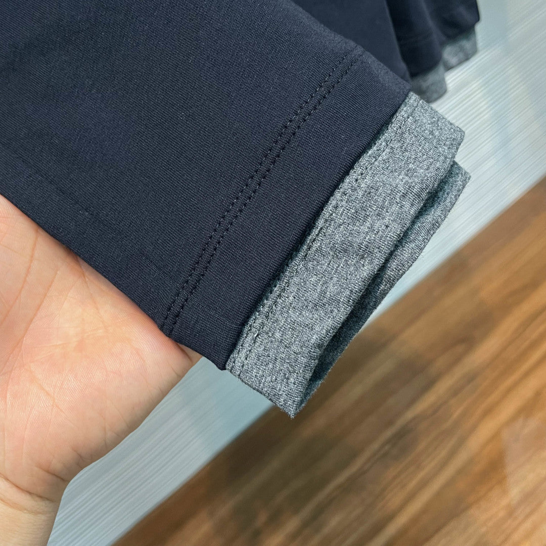 레이어드 티셔츠 (Layered T-shirt)