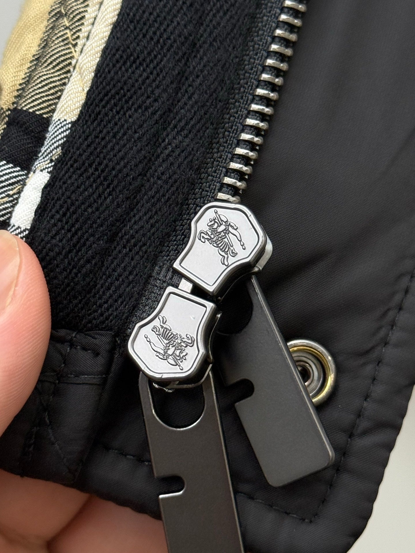 플래드 퀄팅자켓 (Plaid quilted jacket)