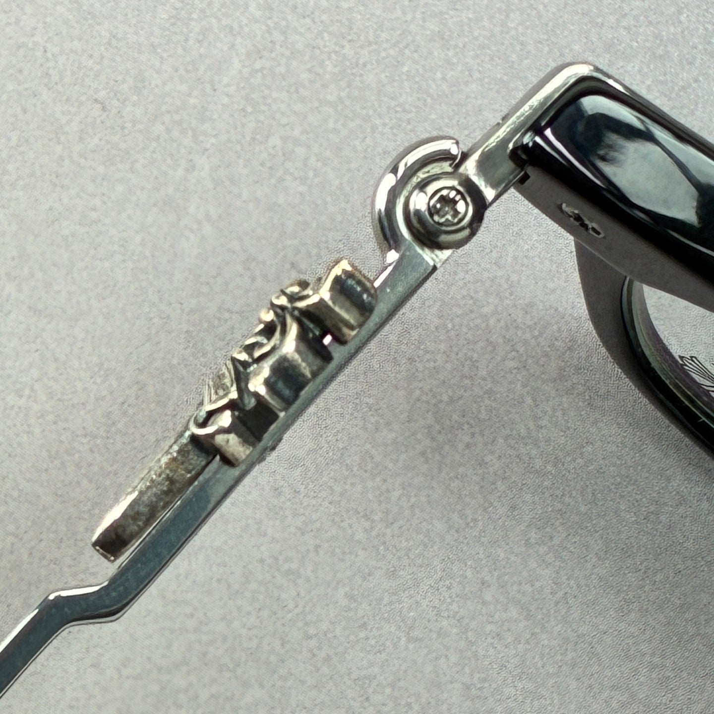 클로아코 안경테 (cloaco glasses)