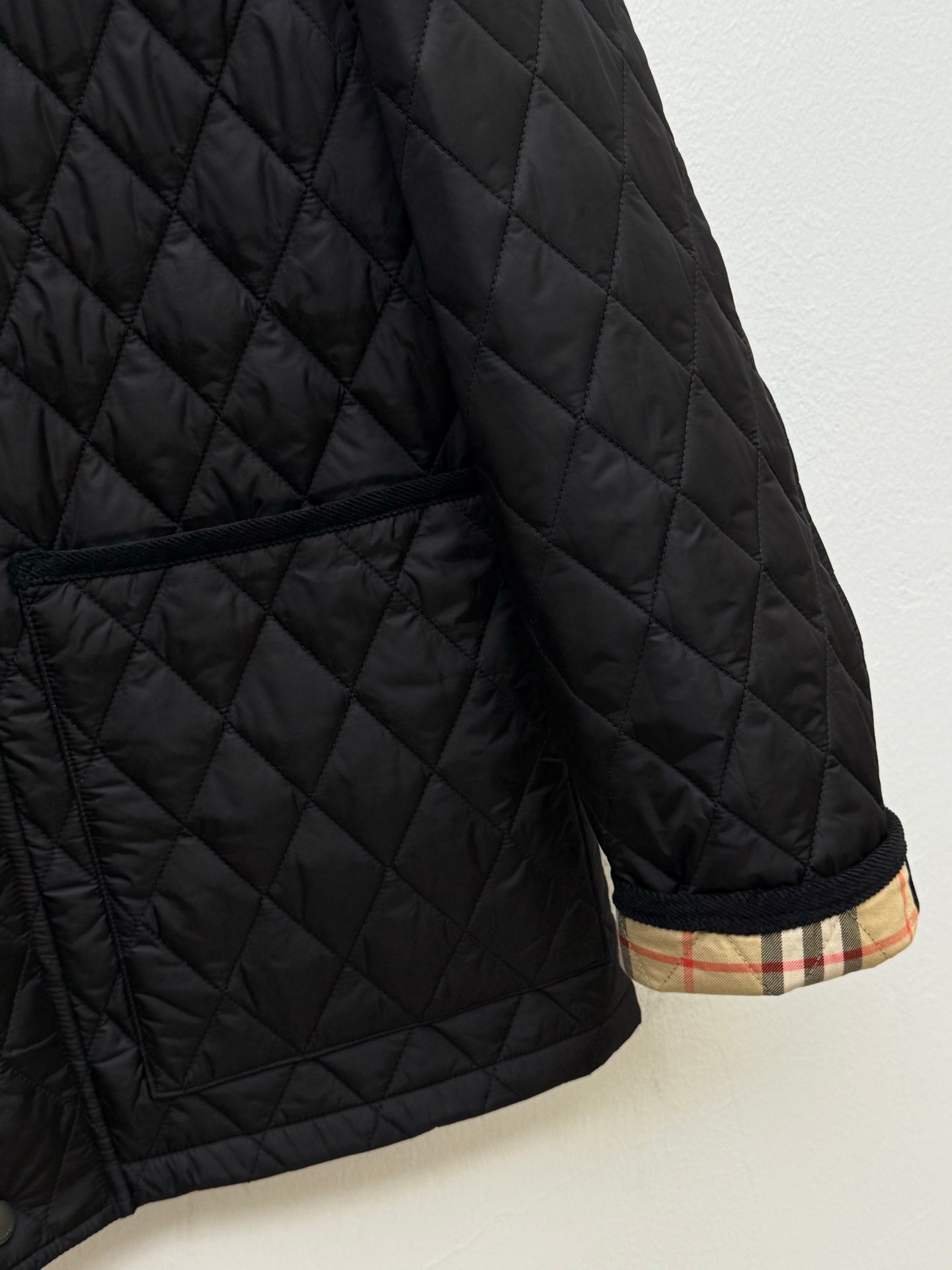 플래드 퀄팅자켓 (Plaid quilted jacket)