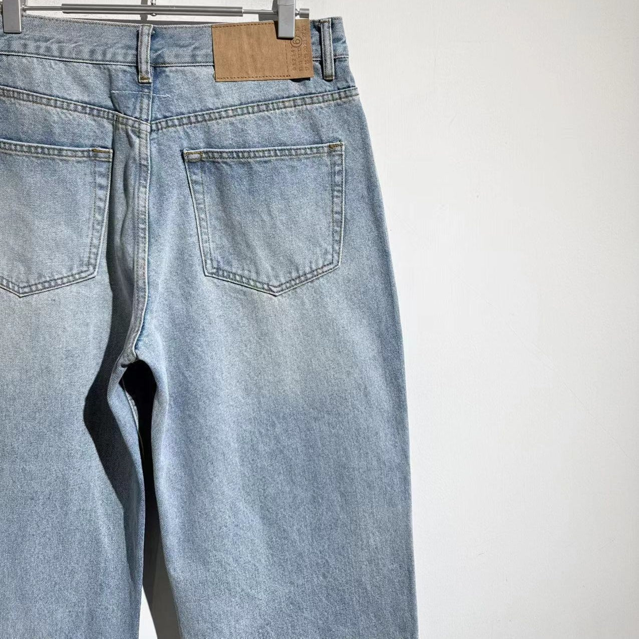 레그데님팬츠 (leg denim pants)