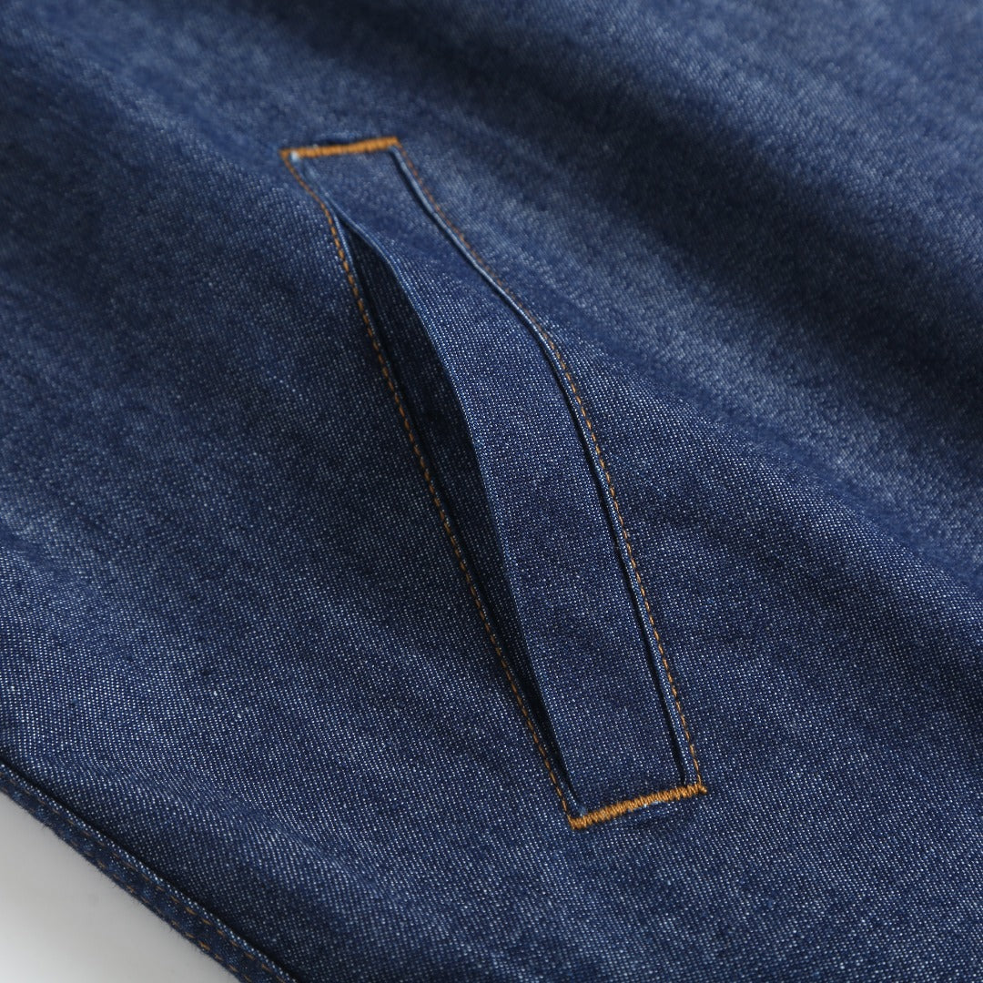 자수 패치 집업 (Embroidered patch zip-up)