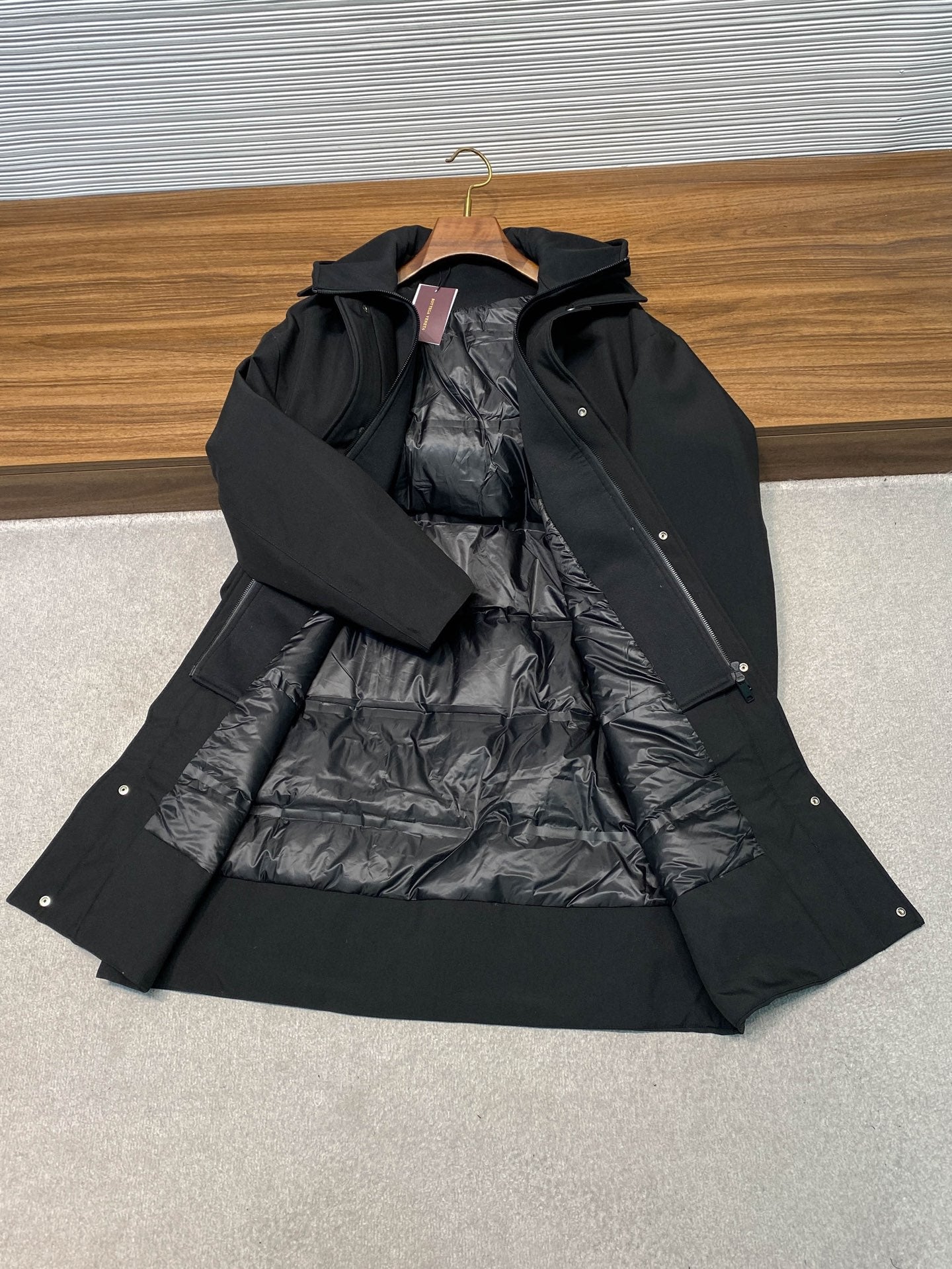 매트 트윌 롱 다운 코트 (Matte twill long down coat)