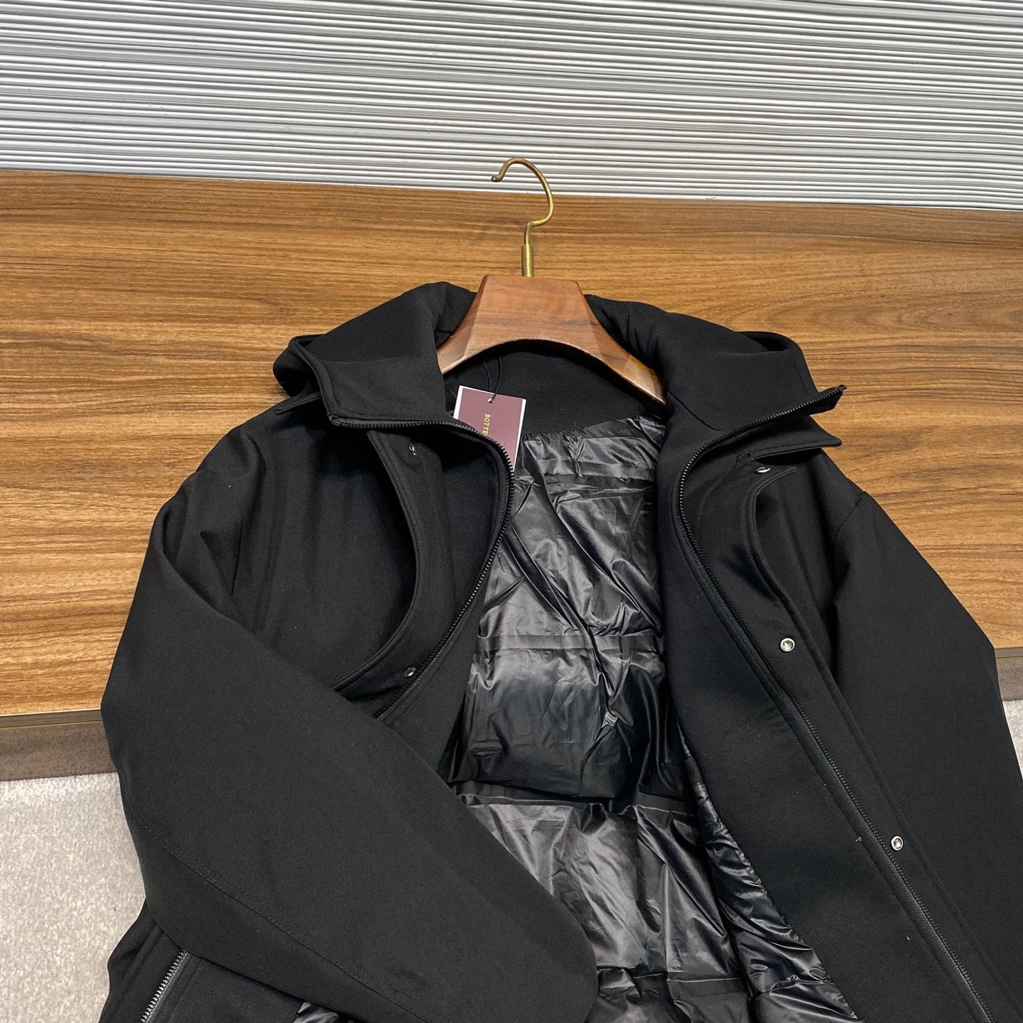 매트 트윌 롱 다운 코트 (Matte twill long down coat)