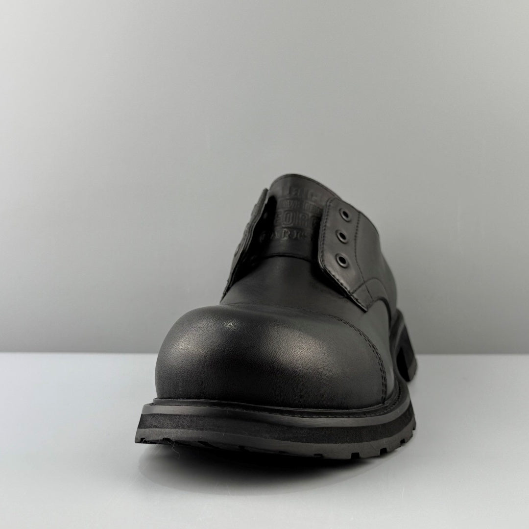 레이스업 더비 슈즈 (Lace-up derby shoes)