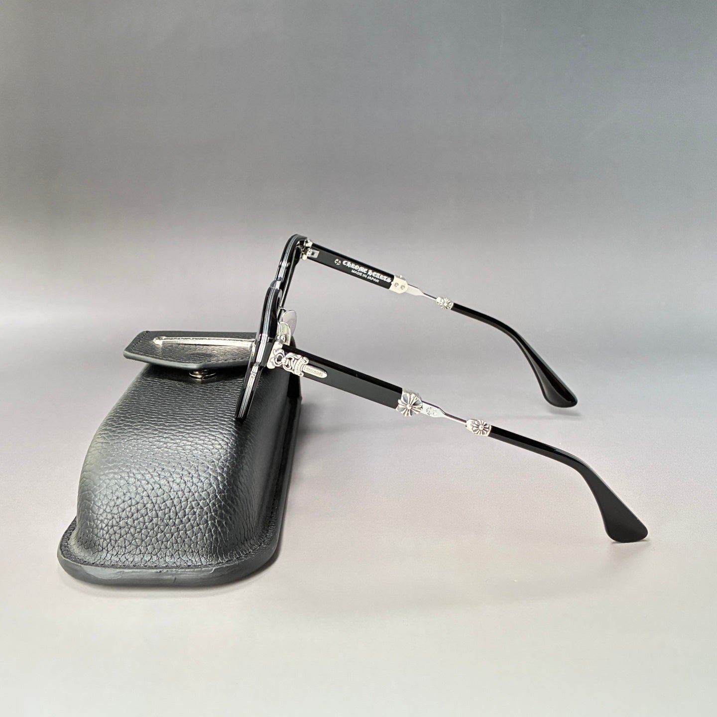 덕버터 안경테 (duck butter glasses)