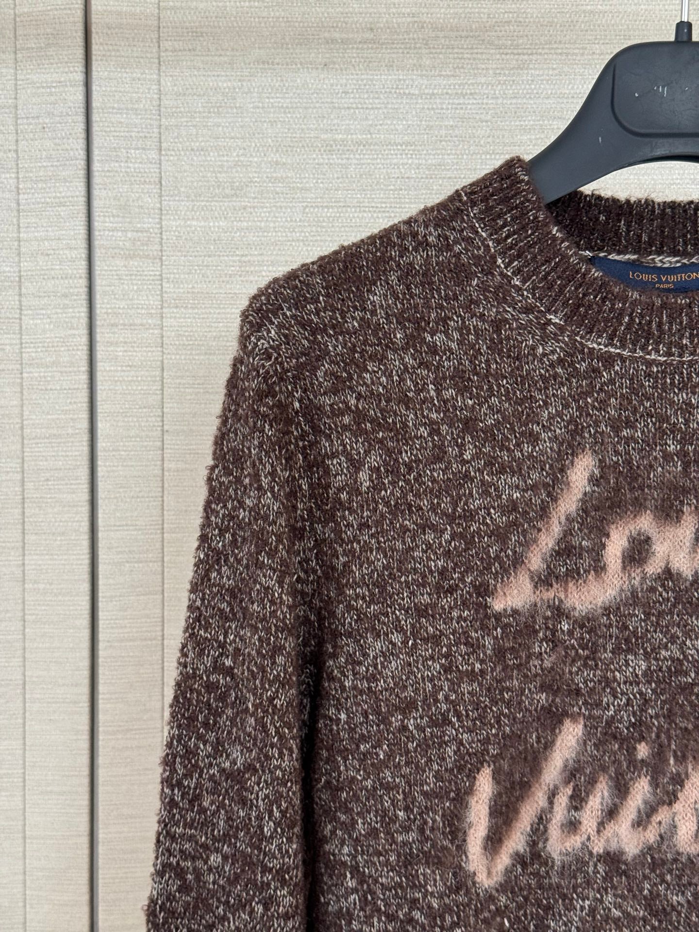 커시브 시그니처 스웨터 (Cursive Signature Sweater)