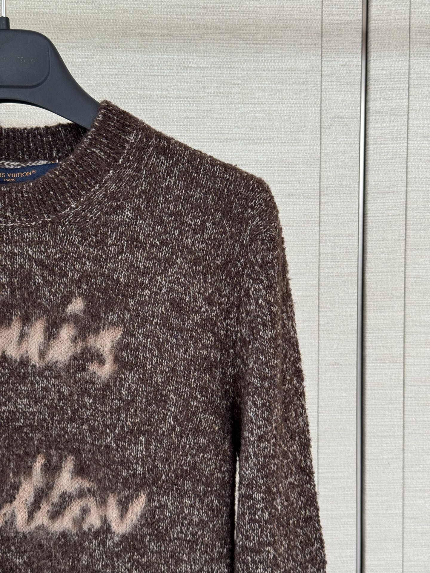 커시브 시그니처 스웨터 (Cursive Signature Sweater)
