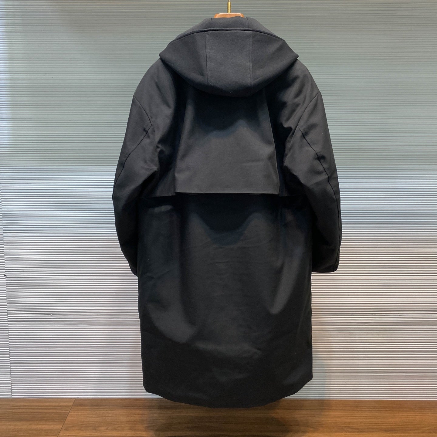매트 트윌 롱 다운 코트 (Matte twill long down coat)