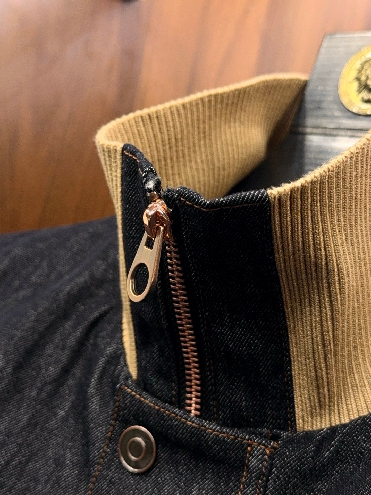 레이어링 조끼 (herringbone vest)