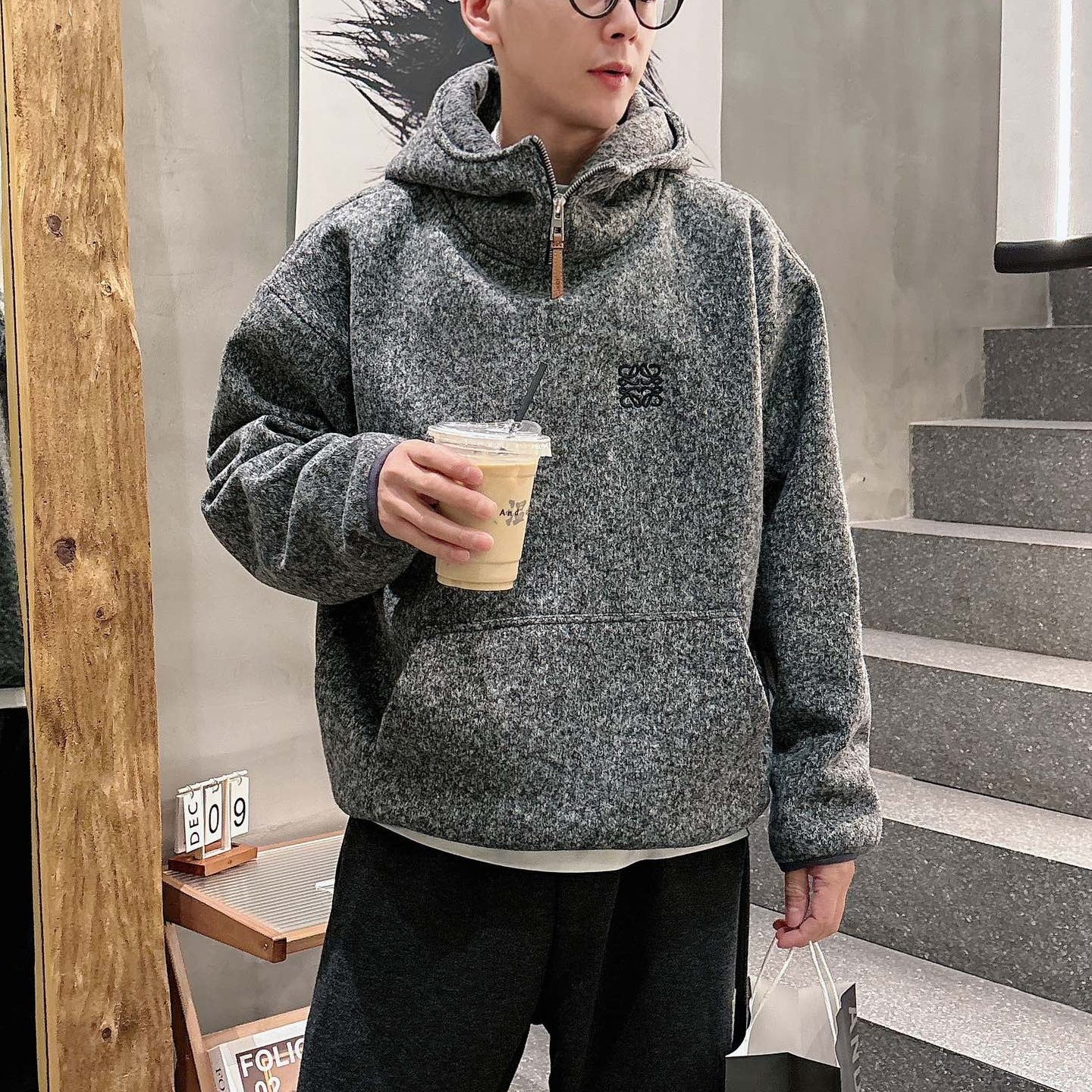 시크 후디 (chic hoodie)