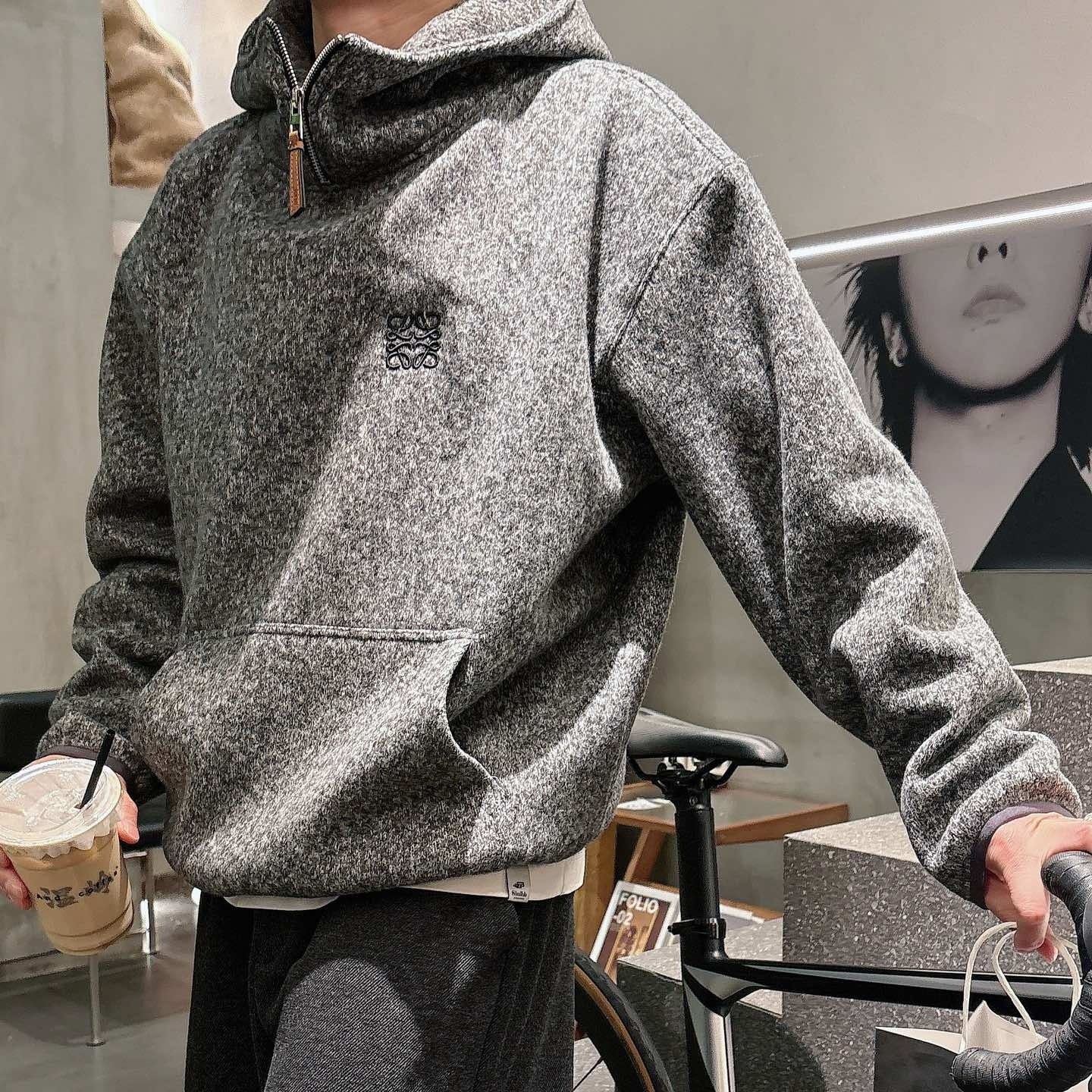 시크 후디 (chic hoodie)