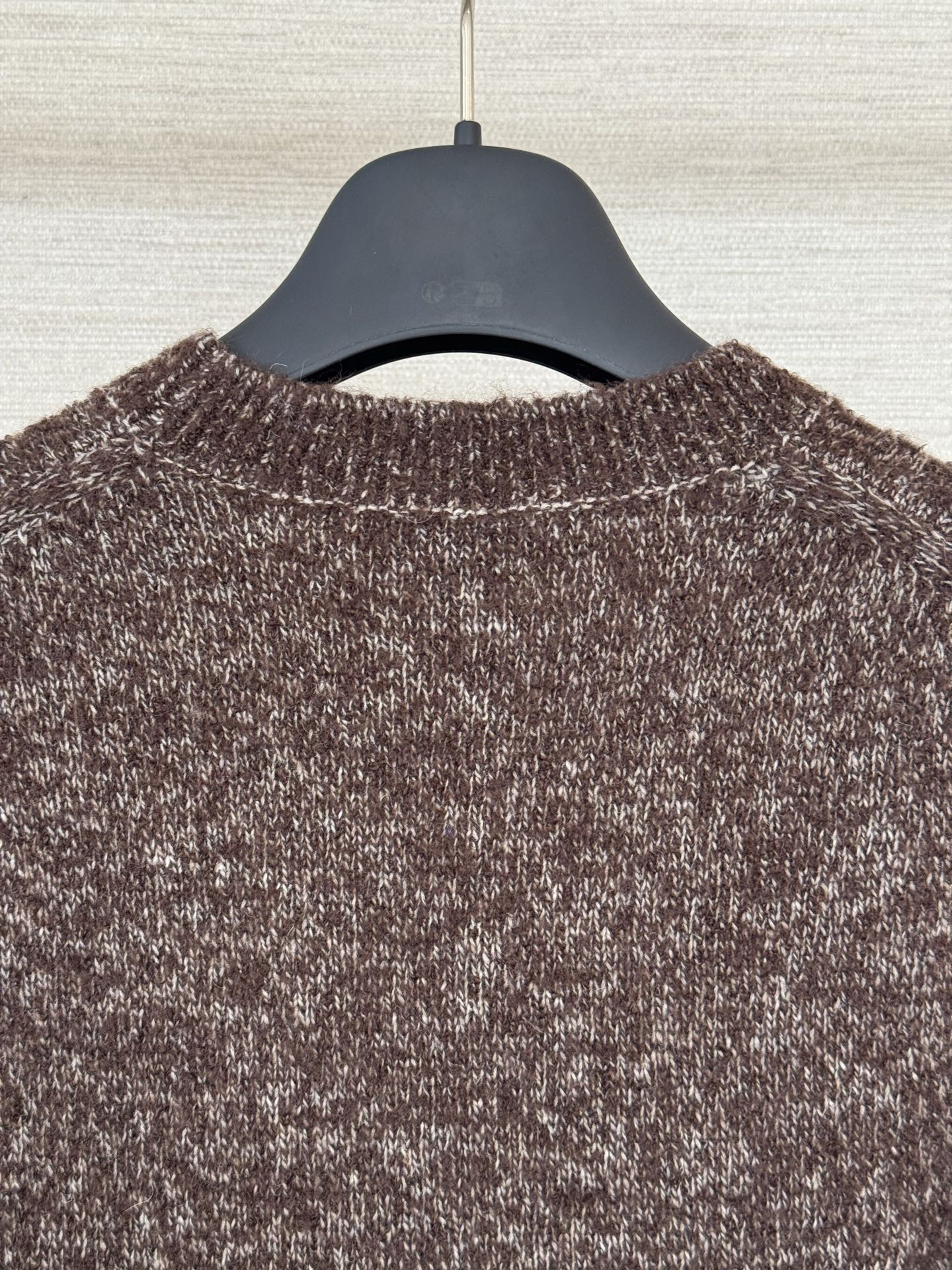 커시브 시그니처 스웨터 (Cursive Signature Sweater)