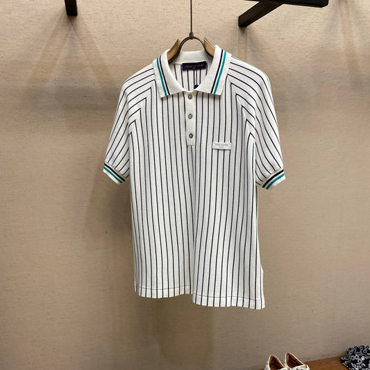 레터 배지 반팔티셔츠 (Letter badge short-sleeve T-shirt)
