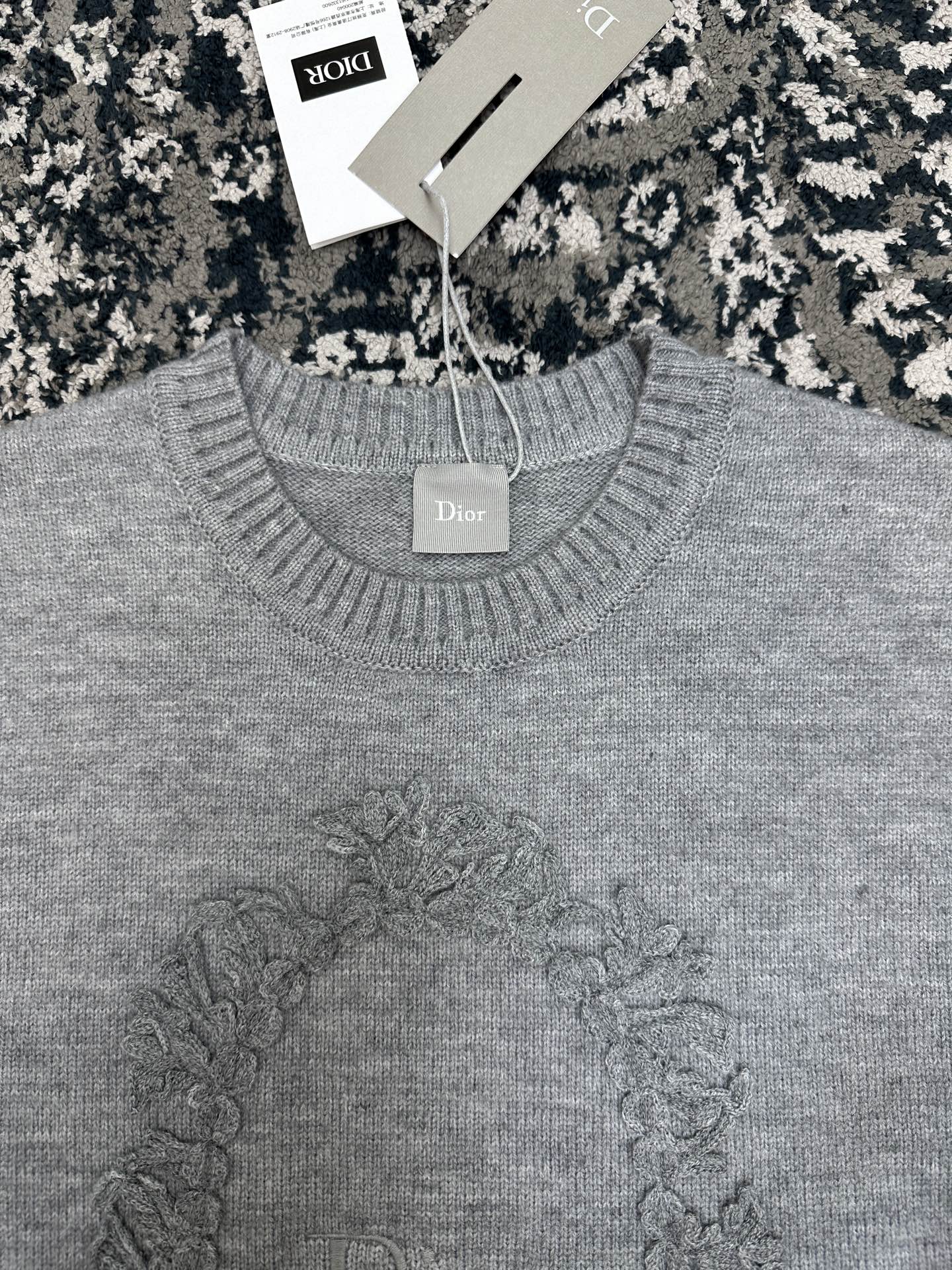 메달리온 니트티 (Medallion knit)