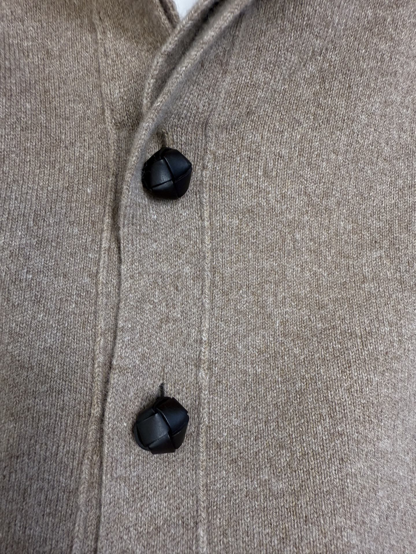 스패로우 가디건 (Sparrow Cardigan)