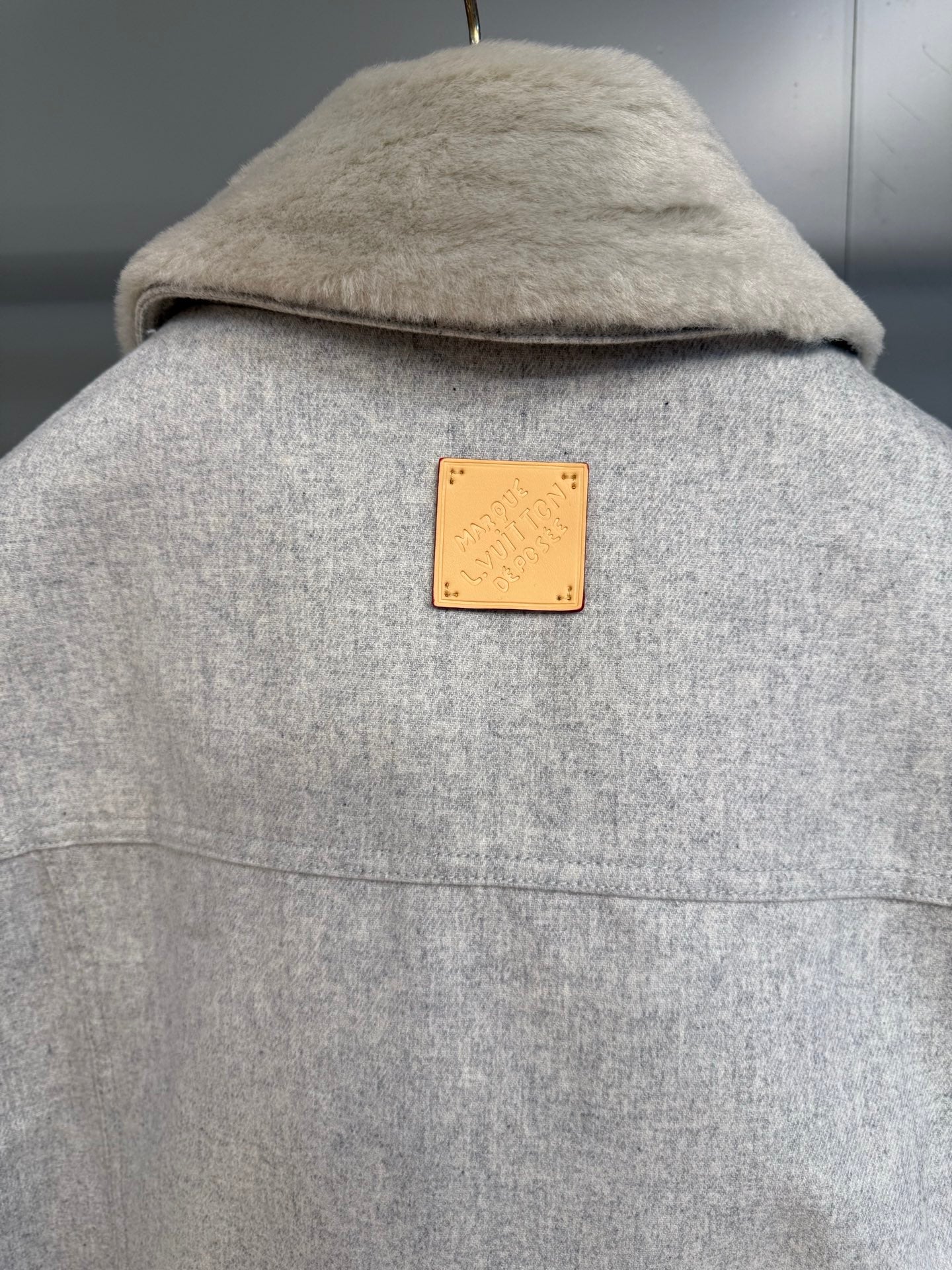 울 퍼칼라 자켓 (Wool fur collar jacket)