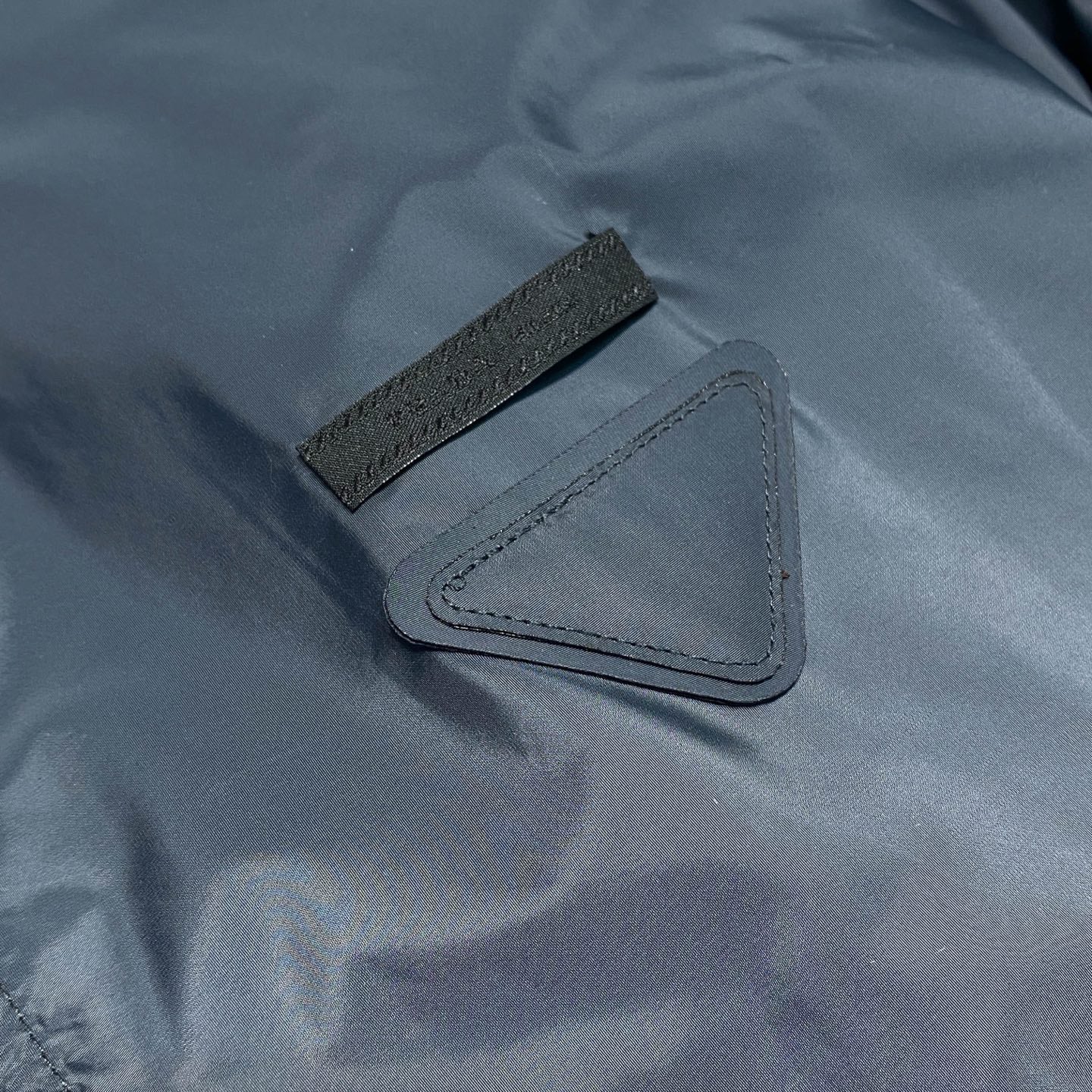 컬러 블록 리버서블 바람막이 (Color Block Reversible Windbreaker)