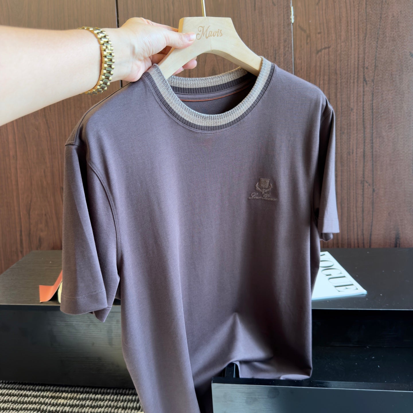 골지 칼라 반팔티셔츠 (ribbed collar short-sleeve t-shirt)