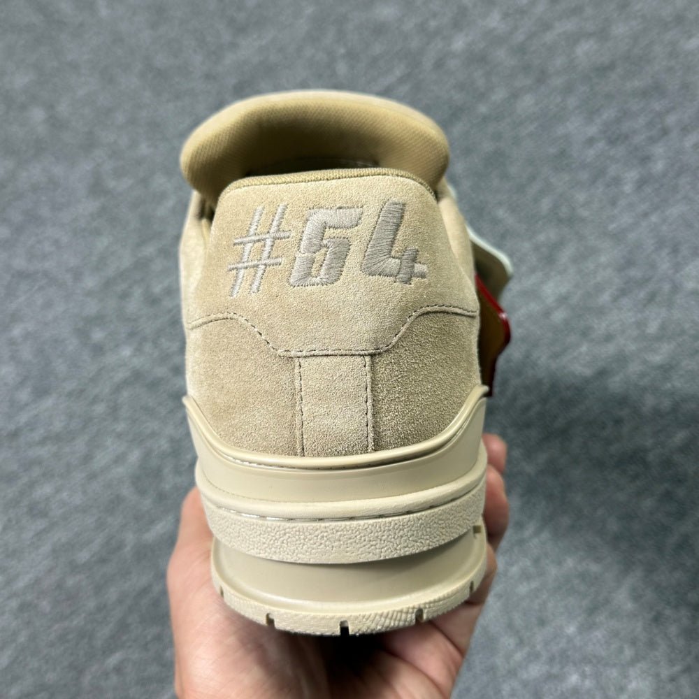 트레이너 스니커즈 (Trainer sneakers)