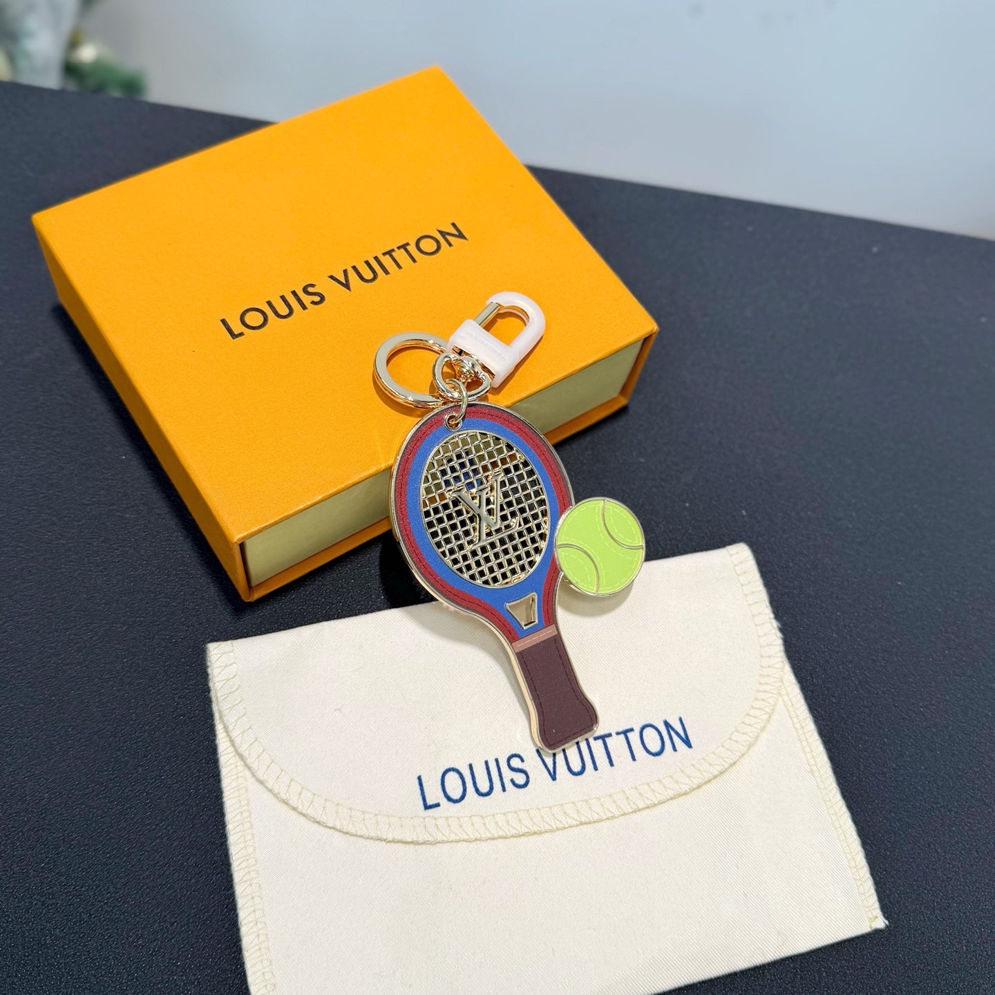 테니스 라켓 참 (tennis racket charm)