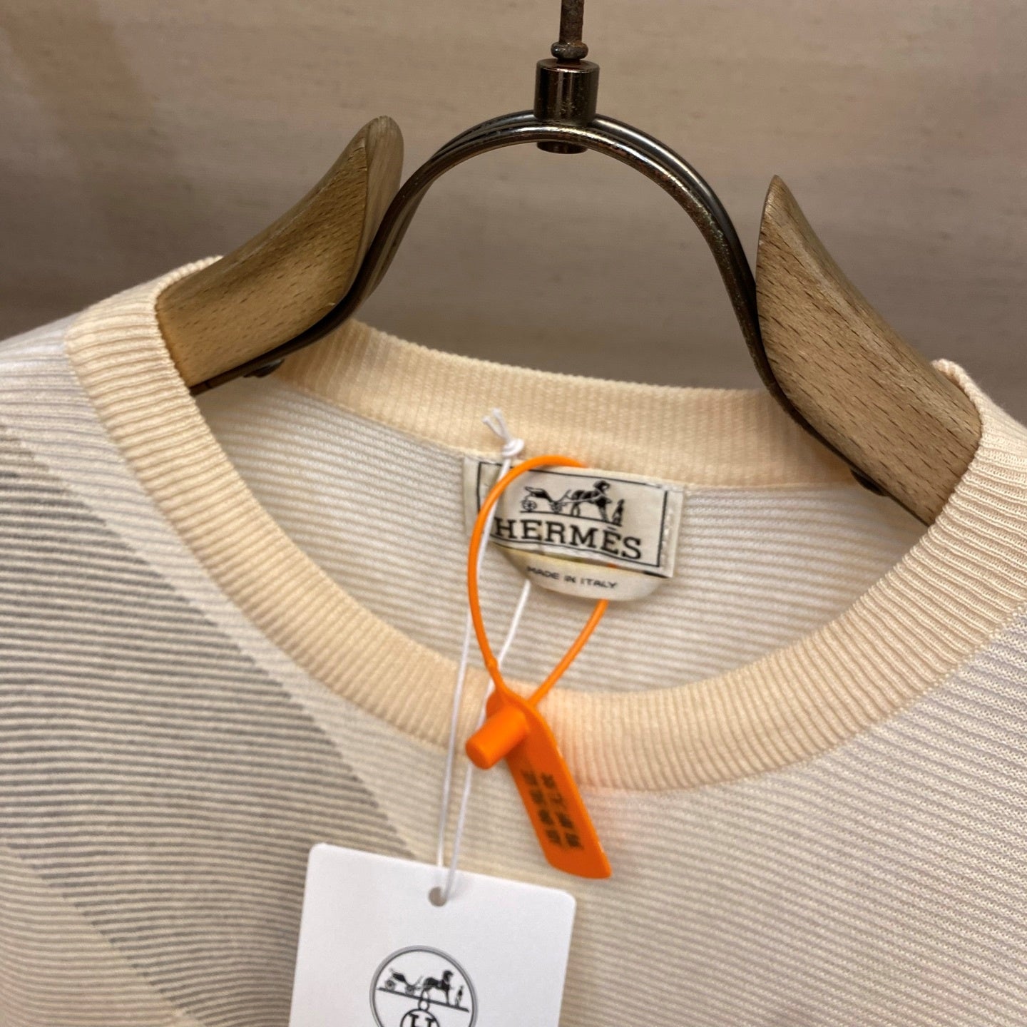 듄 누드 티셔츠 (Dune Nude T-shirt)