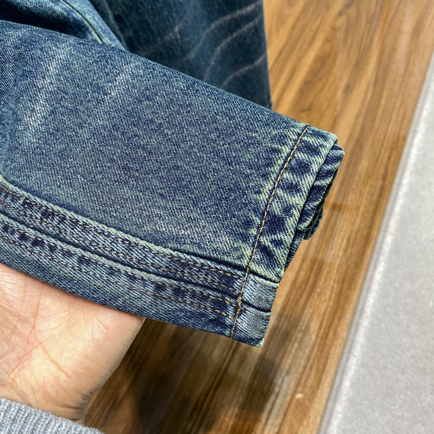 스탬프 청바지 (stamp jeans)
